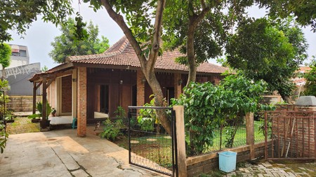 Rumah Luas Siap Huni dengan Hunian Nyaman dan Asri di @Ciputat