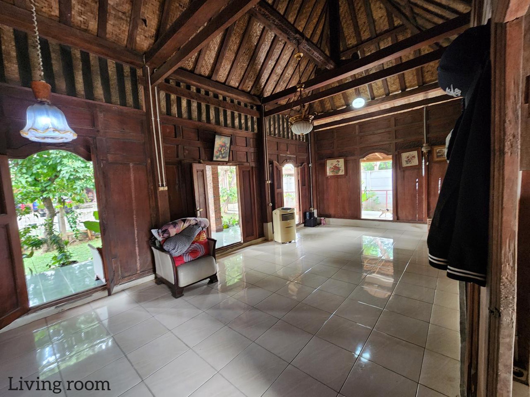 Rumah Luas Siap Huni dengan Hunian Nyaman dan Asri di @Ciputat
