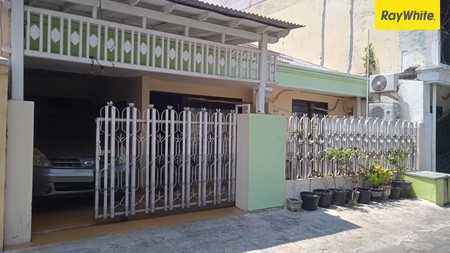 Dijual Rumah 2 lantai di Semolowaru Elok Surabaya
