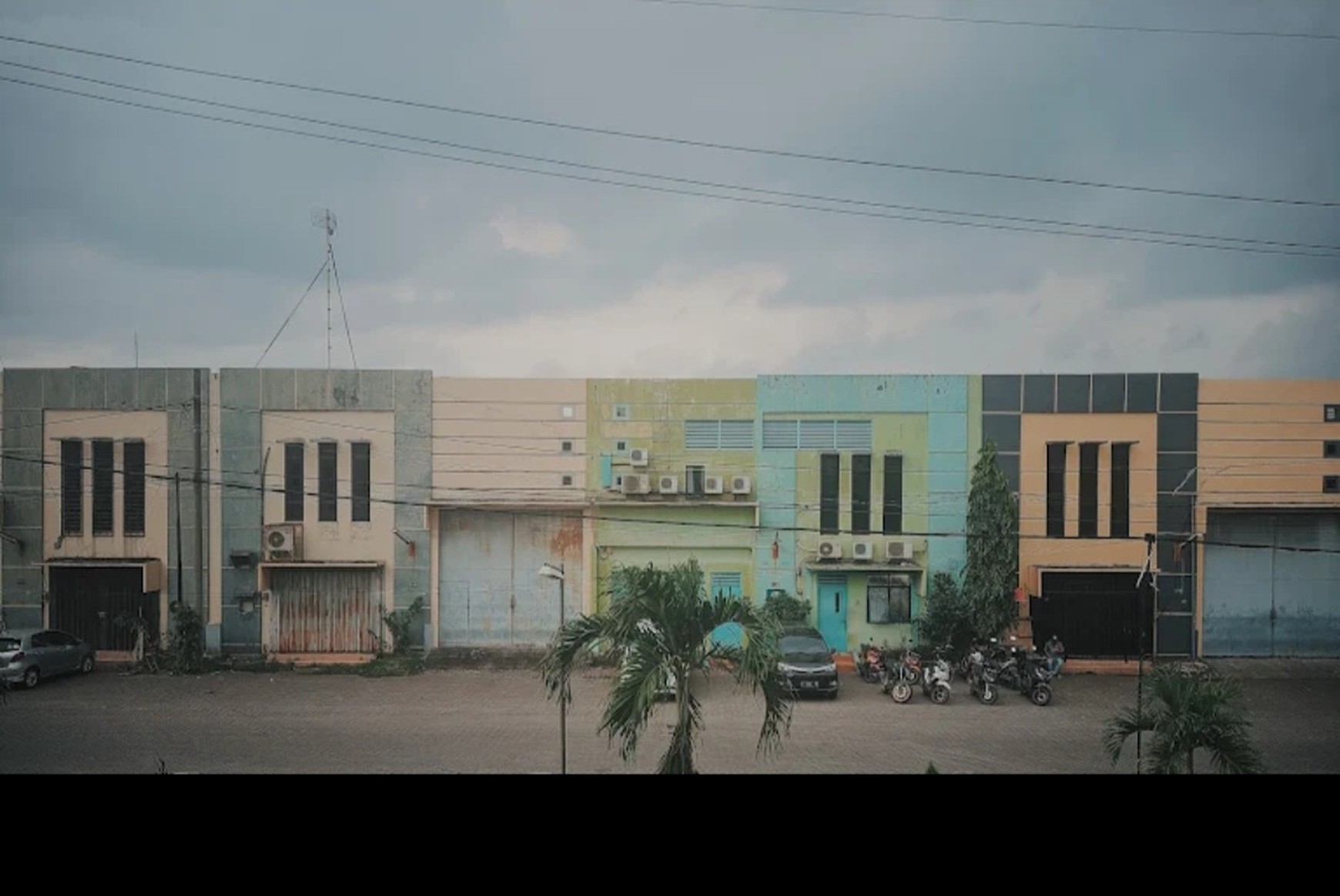 Dijual Gudang Tanrise South Gate Gedangan Sidoarjo - Akses Truk Besar - Dekat Bandara Juanda, Cito, Akses Tol