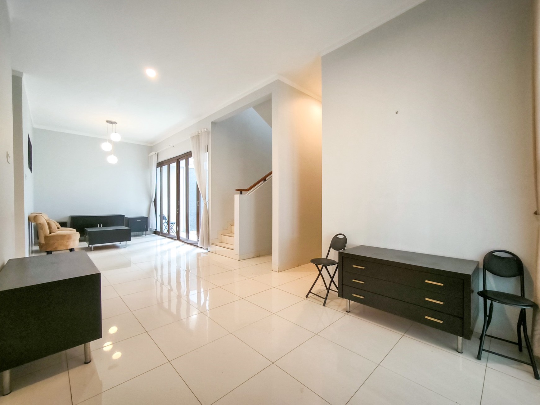 Rumah Murah siap huni di Discovery Bintaro
