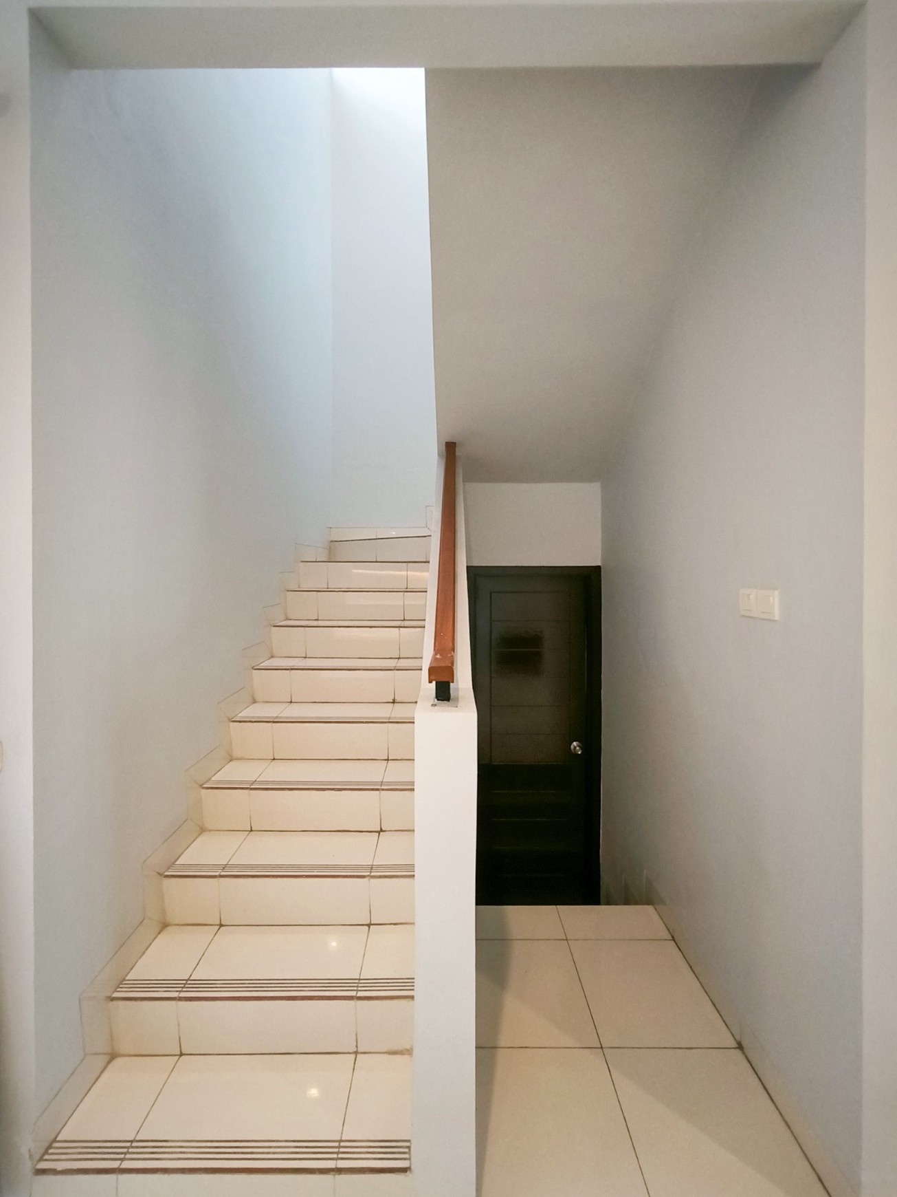 Rumah Murah siap huni di Discovery Bintaro