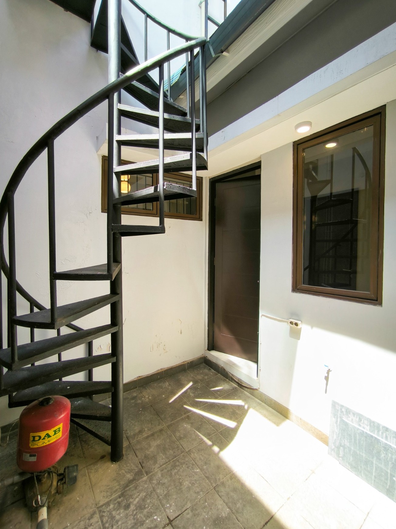 Rumah Murah siap huni di Discovery Bintaro