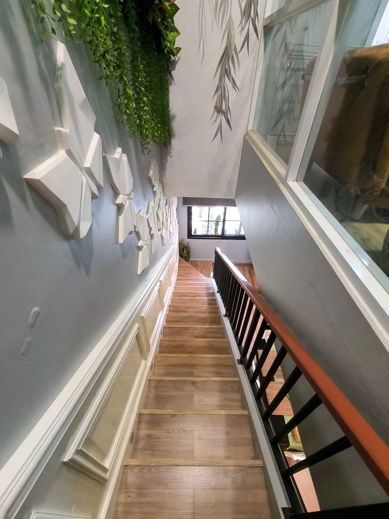 Rumah Modern dan cantik, sudah renov di Discovery Aluvia Bintaro