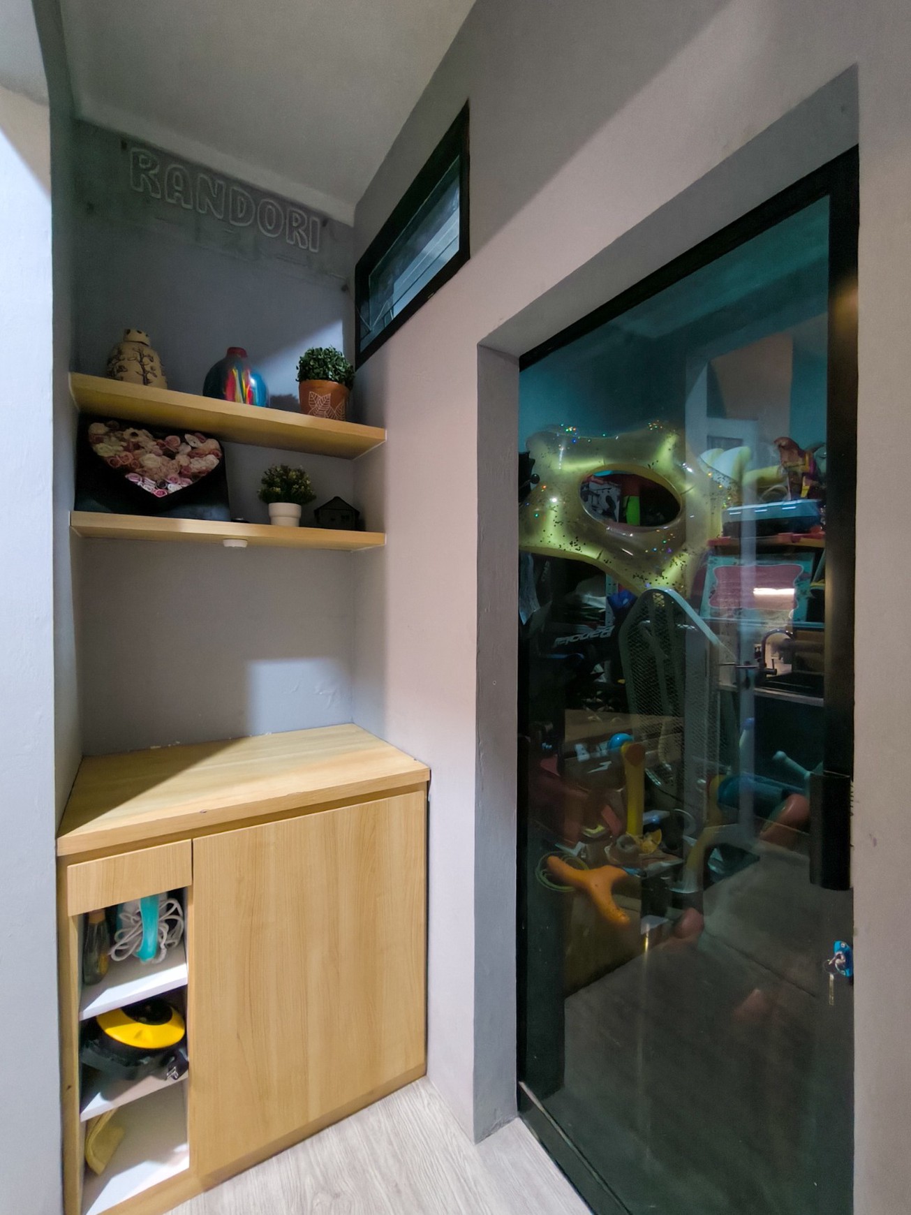 Rumah Modern dan cantik, sudah renov di Discovery Aluvia Bintaro