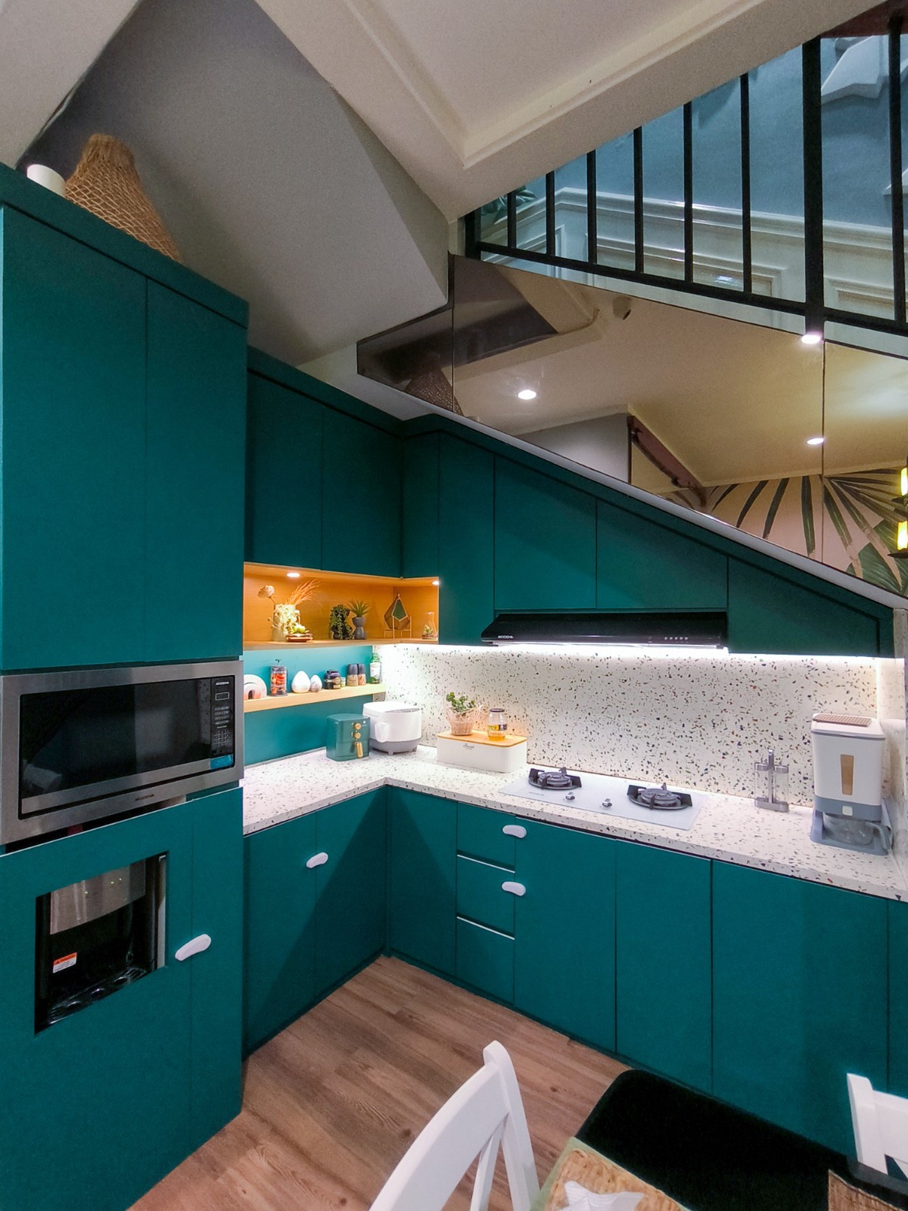 Rumah Modern dan cantik, sudah renov di Discovery Aluvia Bintaro