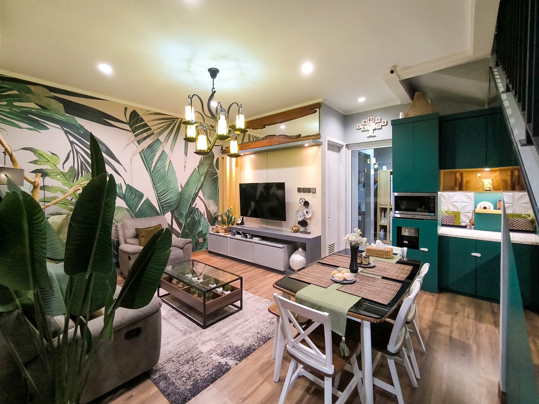 Rumah Modern dan cantik, sudah renov di Discovery Aluvia Bintaro