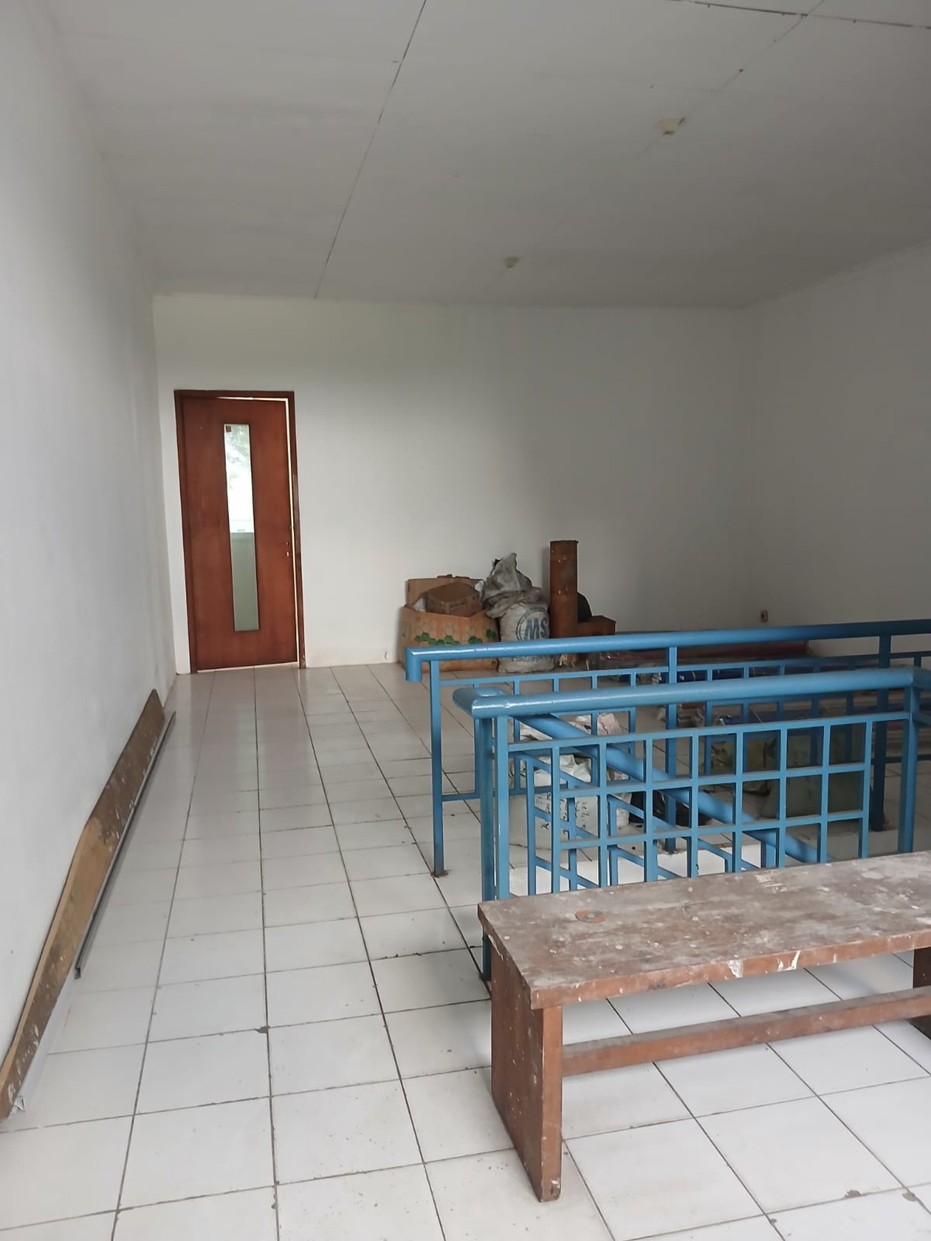 Di Sewa Ruko Siap Pakai 1½ Lantai Lokasi Strategis @Graha Raya