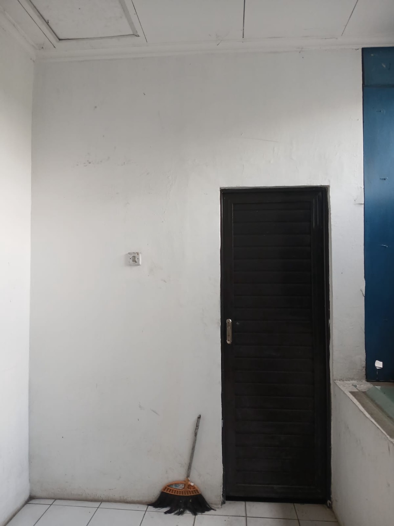 Di Sewa Ruko Siap Pakai 1½ Lantai Lokasi Strategis @Graha Raya