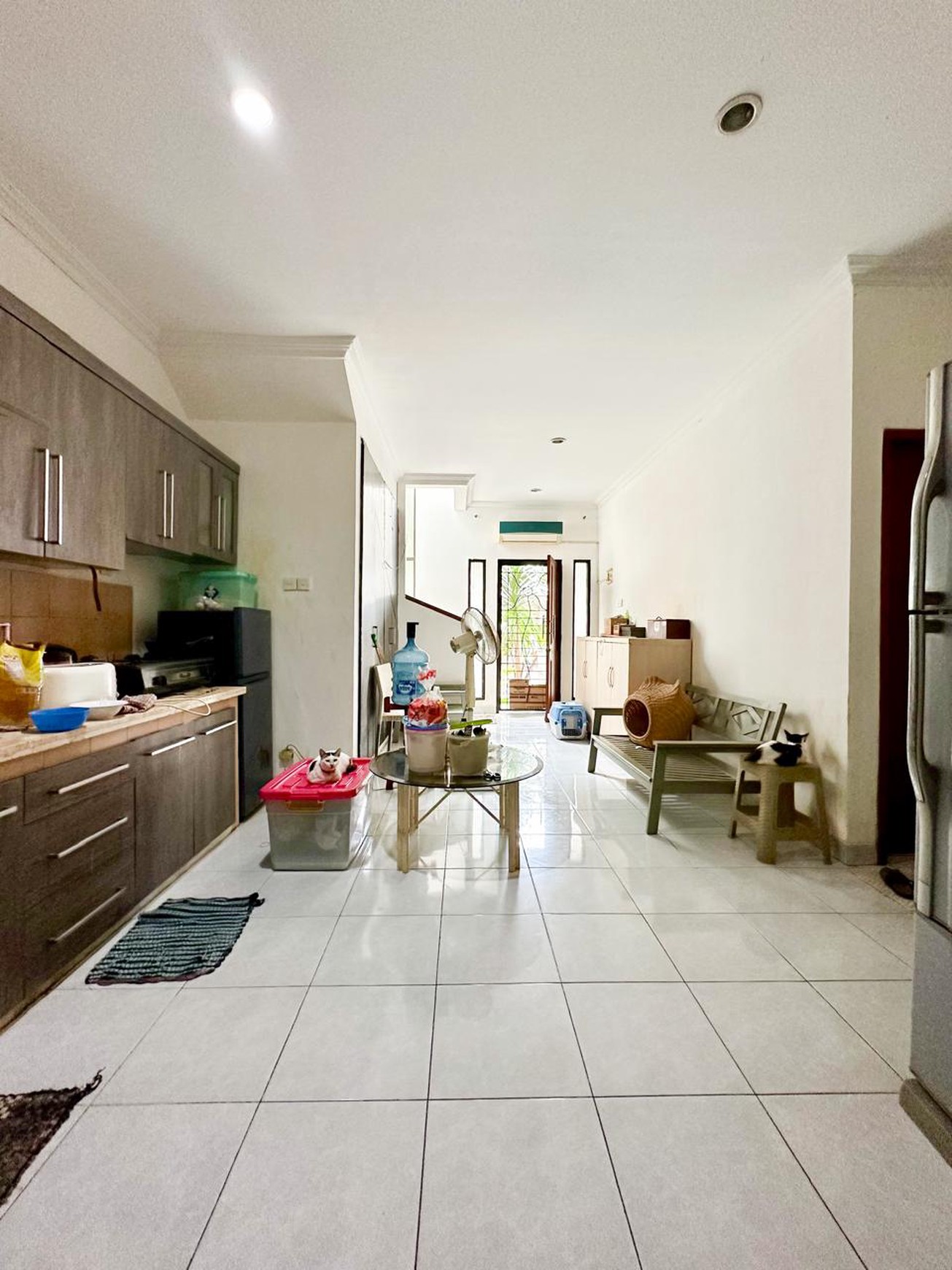 Rumah di Emerald Terrace Bintaro murah dan Siap huni