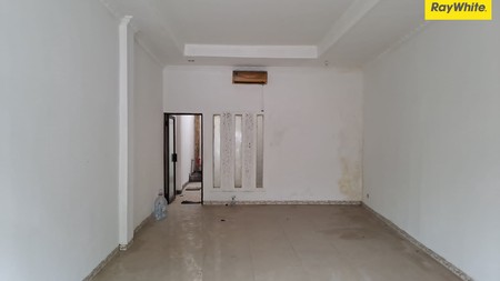 Disewakan Ruko 2,5 lantai di Nol Raya Manyar Surabaya