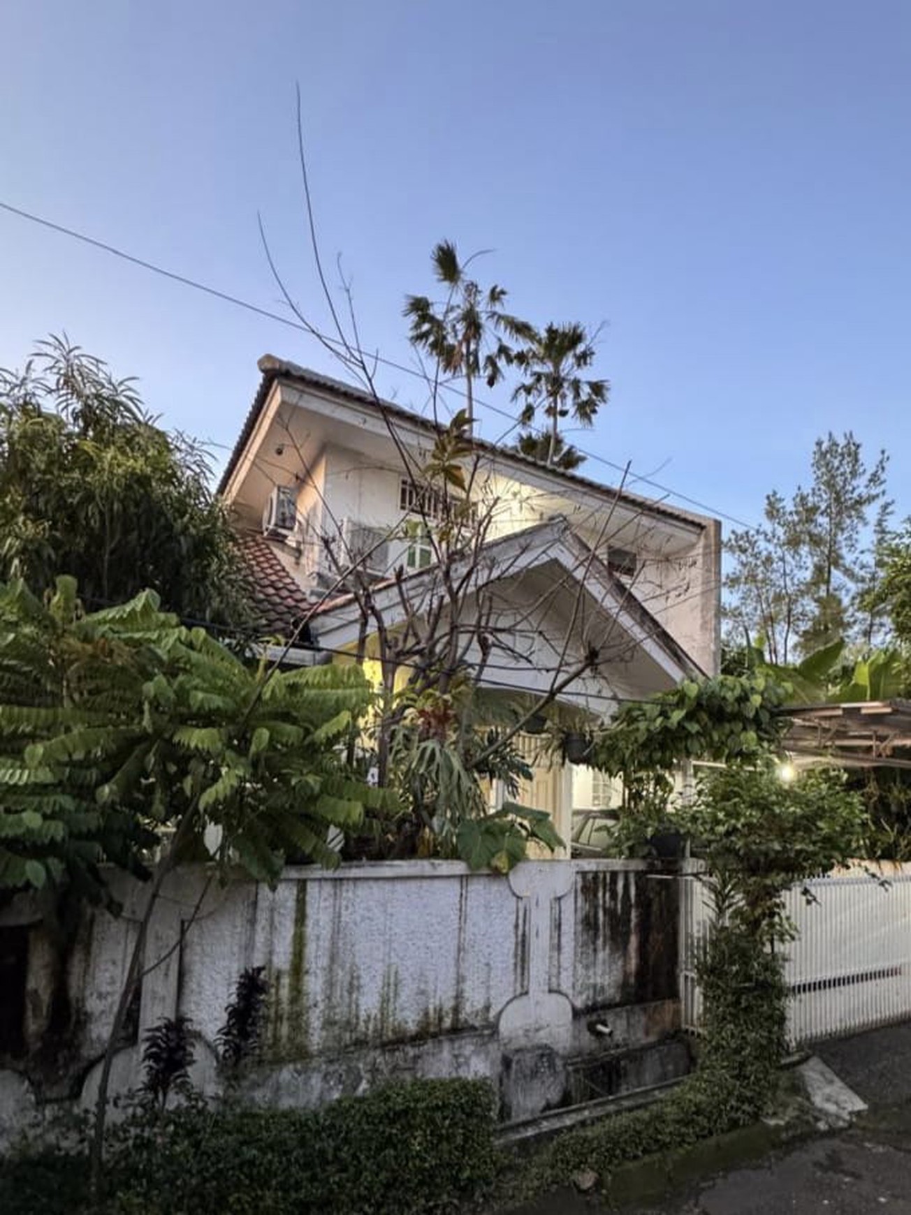 Rumah di Bintaro Jaya Sektor 5 Siap Huni SHM