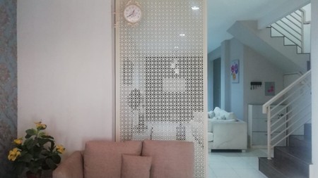 Rumah Full Furnished 2½ Lantai KT 5 KM 4 @Bintaro -Sektor 5