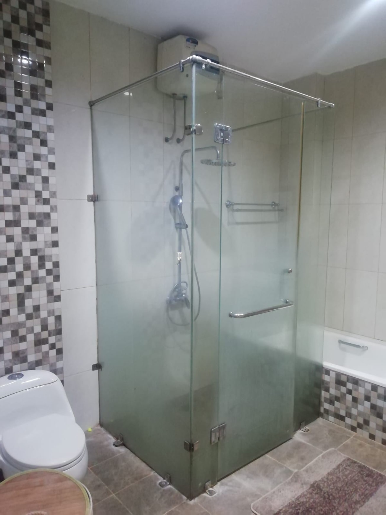Rumah Full Furnished 2½ Lantai KT 5 KM 4 @Bintaro -Sektor 5