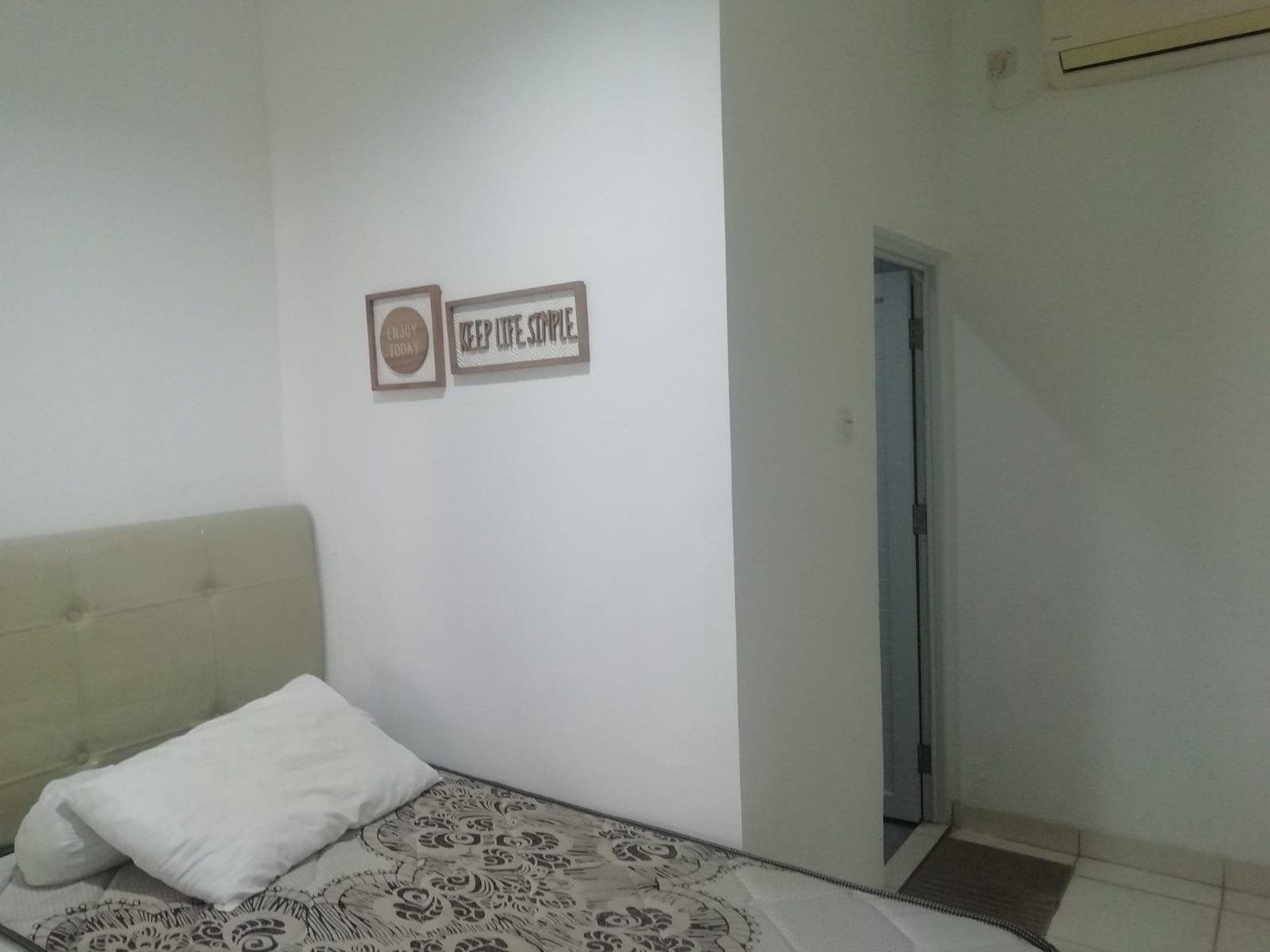 Rumah Full Furnished 2½ Lantai KT 5 KM 4 @Bintaro -Sektor 5