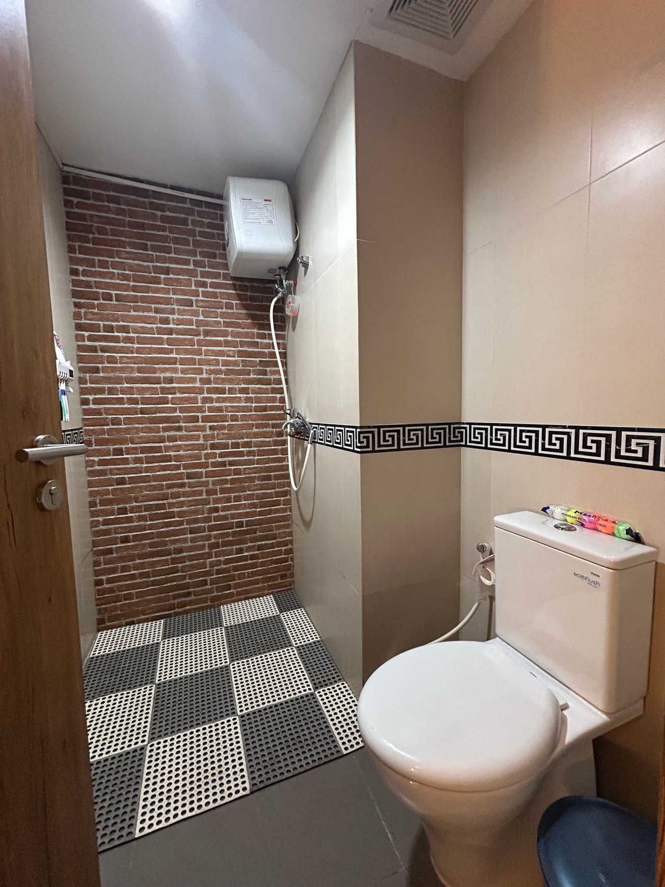 Apartemen LRT City Accordion Kapin 2BR Fully Furnished View Kolam Renang