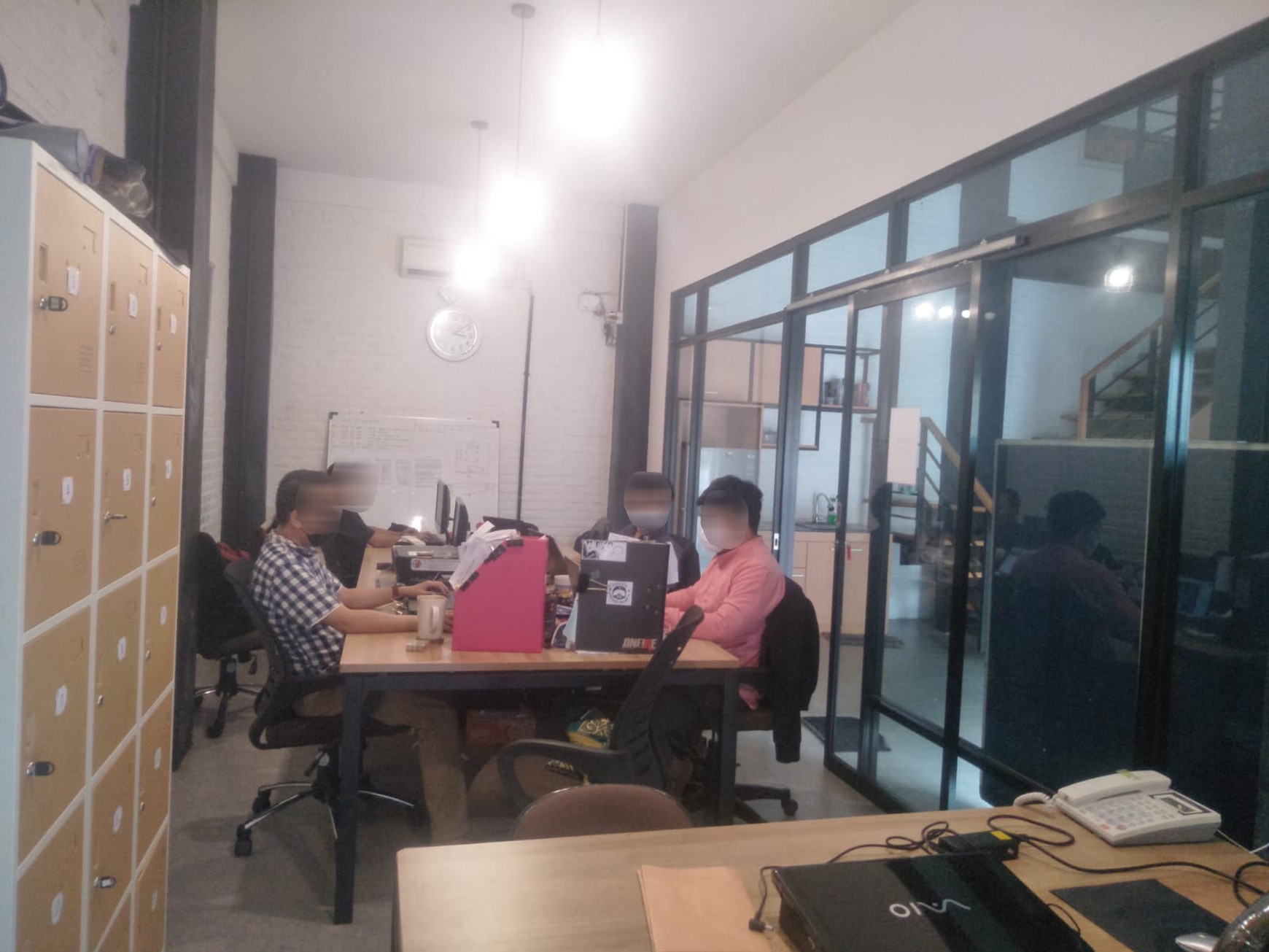 Rumah Jadi Kantor 2 Lantai KM 4 KT 2 SHM  @Pondok aren, Tangerang Selatan