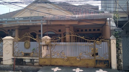 Dijual rumah di tebet barat dalam jakarta selatan