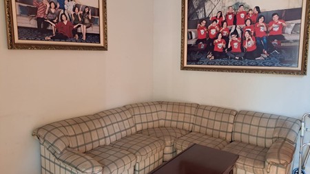 Rumah Siap Huni  lokasi asri di Bintaro Sektor 9