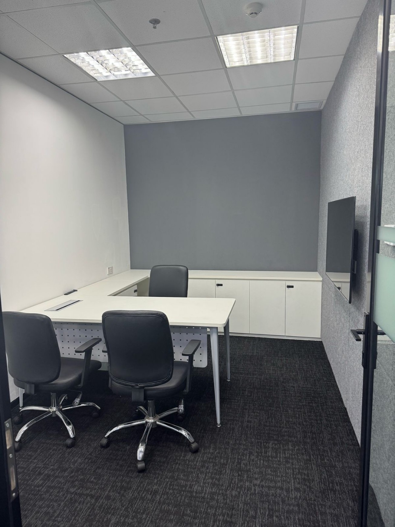 Disewakan office space di thamrin nine autograph tower tanah abang