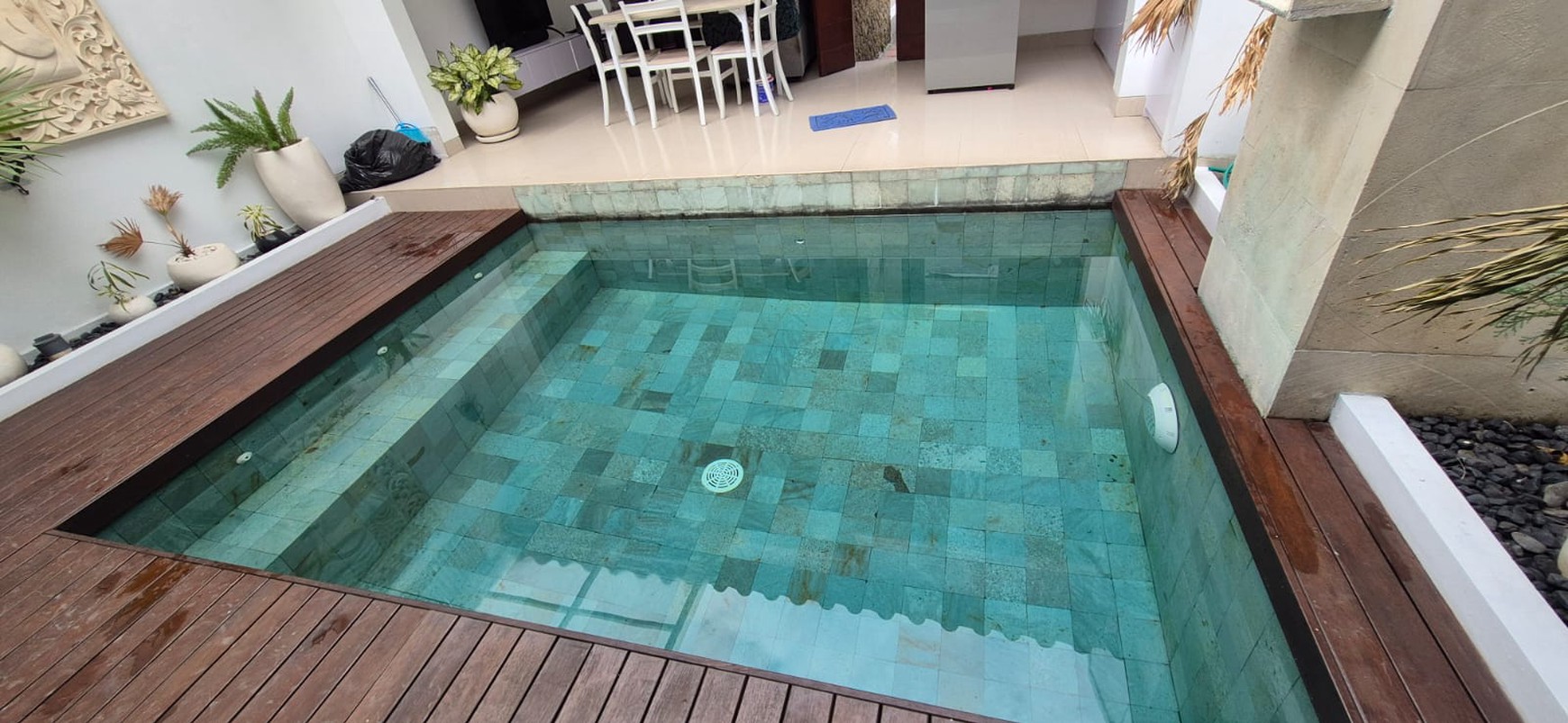 Freehold - Charming Villa for Sale in Kerobokan - Just 300m from Raya Canggu, Bali!