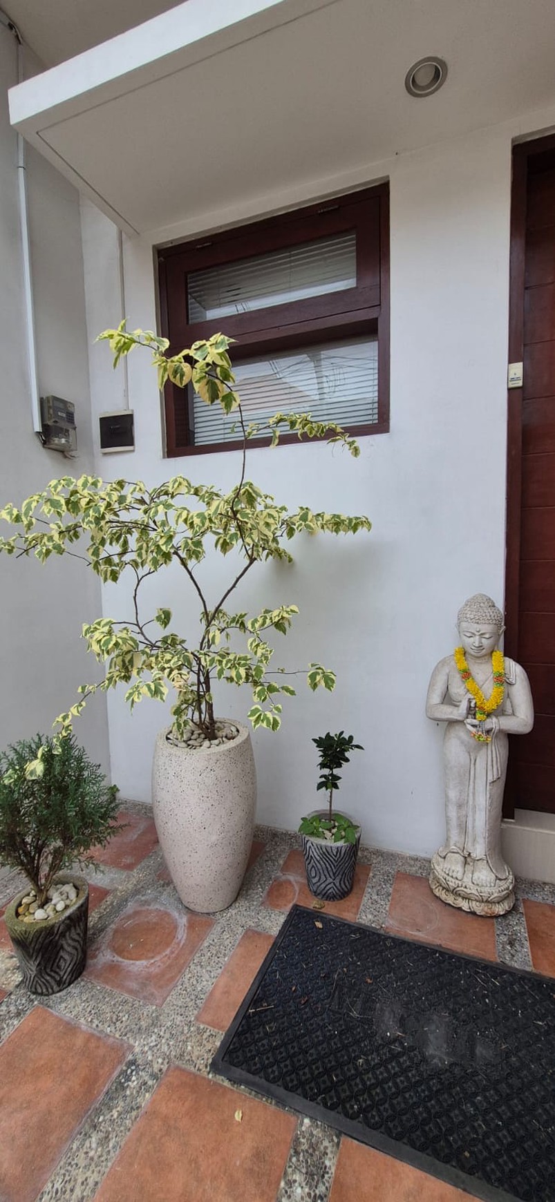 Freehold - Charming Villa for Sale in Kerobokan - Just 300m from Raya Canggu, Bali!