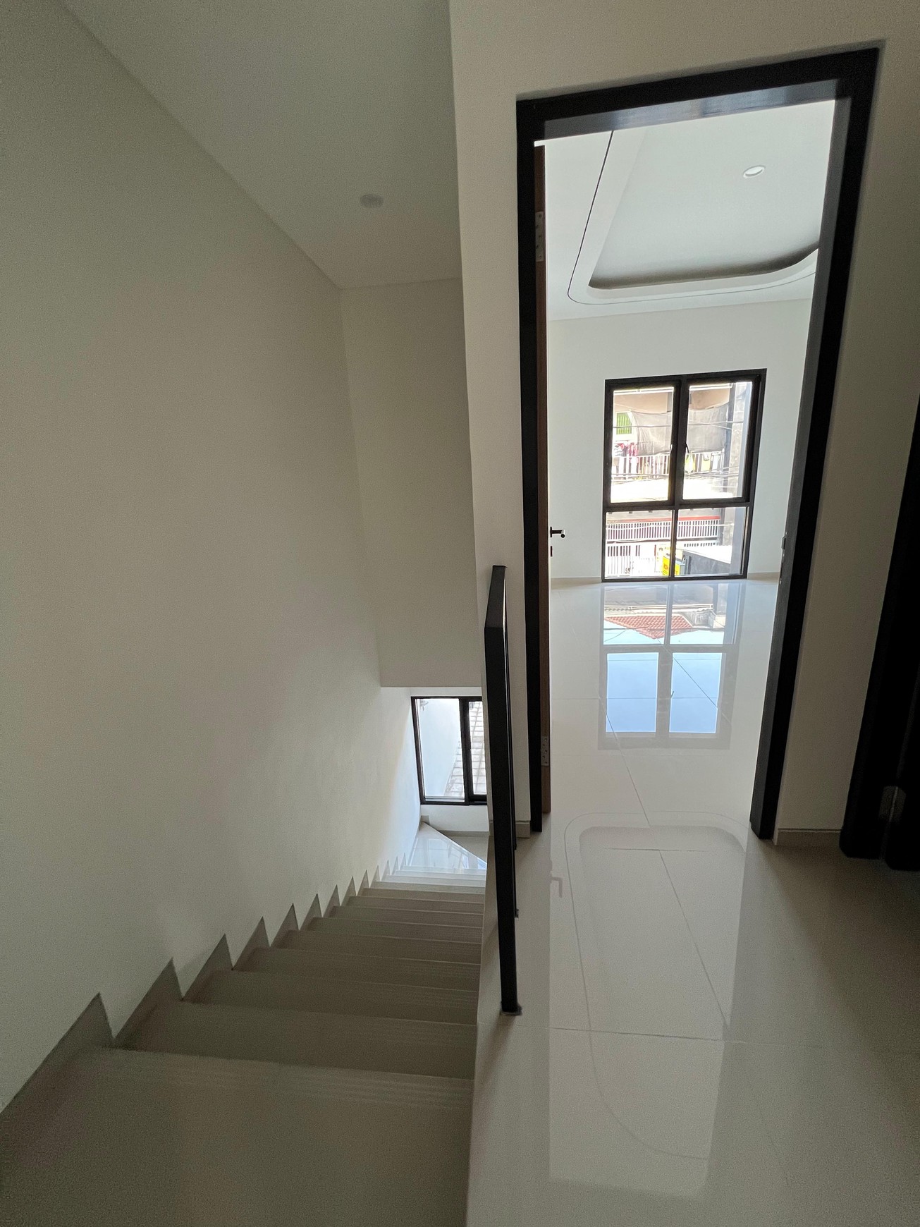 Dijual Rumah Gress Minimalis Manukan Lor