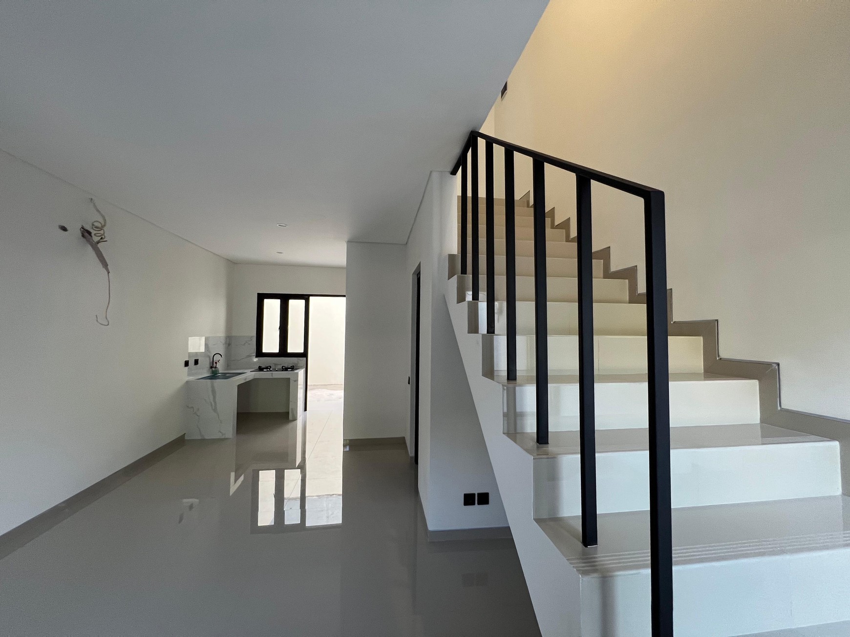 Dijual Rumah Gress Minimalis Manukan Lor