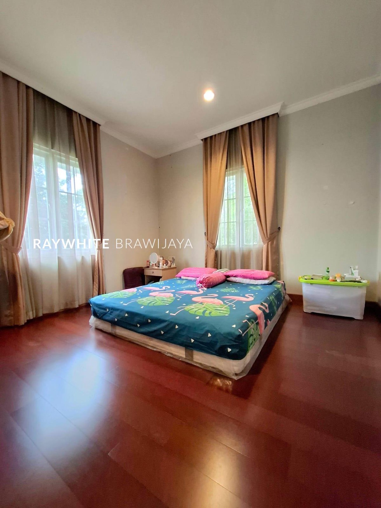 Rumah Modern Classic Dalam Cluster Marcopolo Legenda Wisata