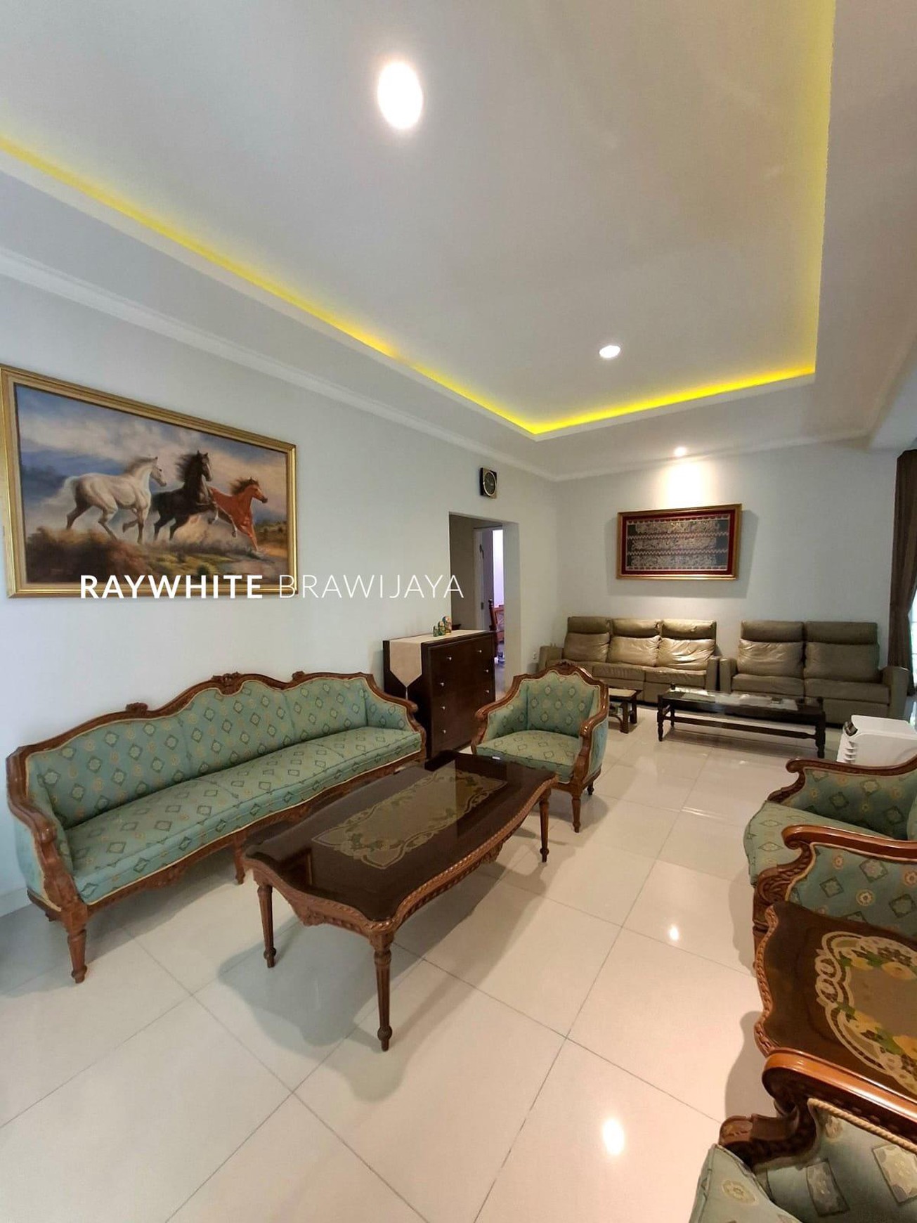 Rumah Modern Classic Dalam Cluster Marcopolo Legenda Wisata