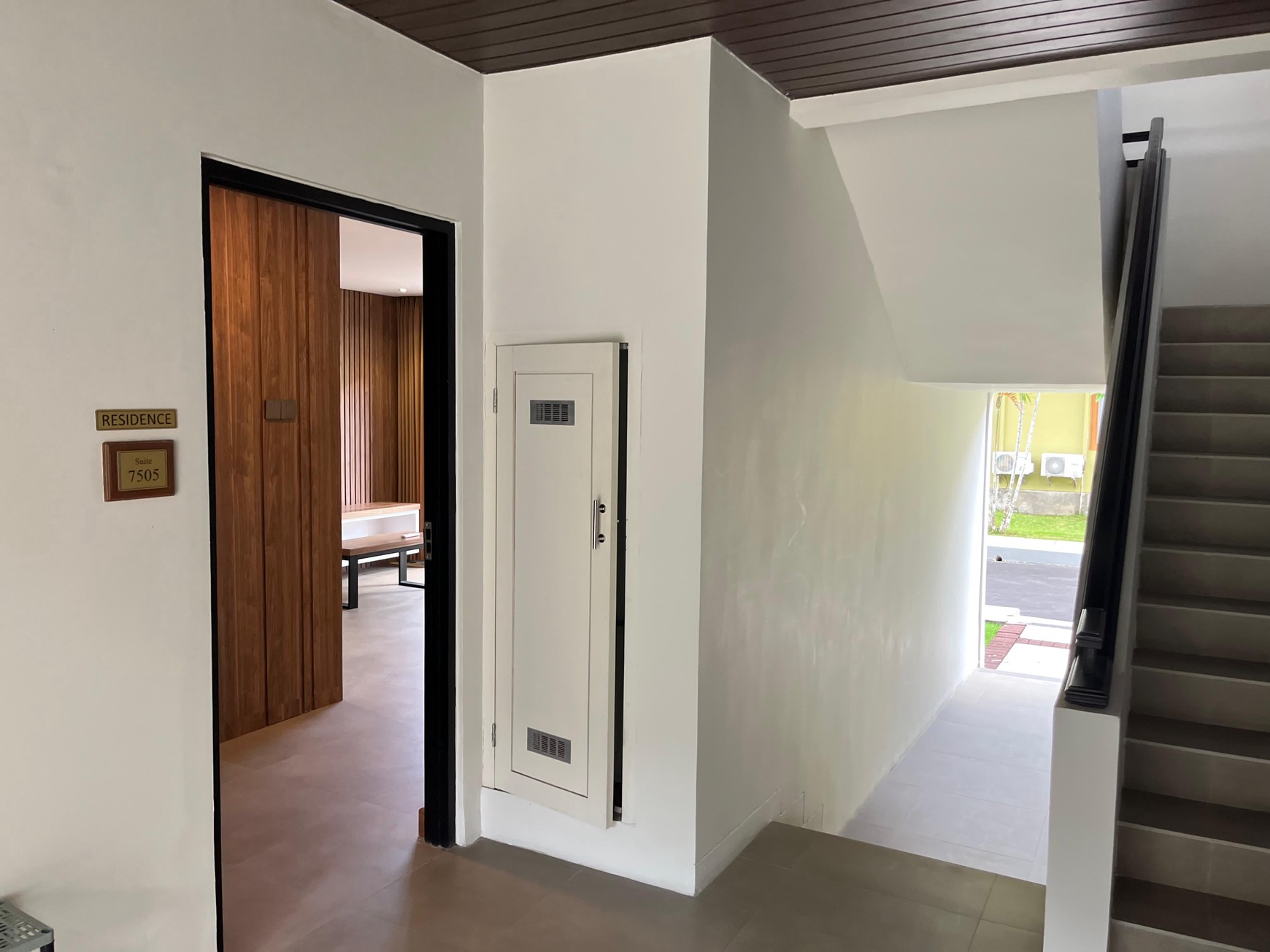 MODERN ONE BEDROOM SUITE AT NUSA DUA