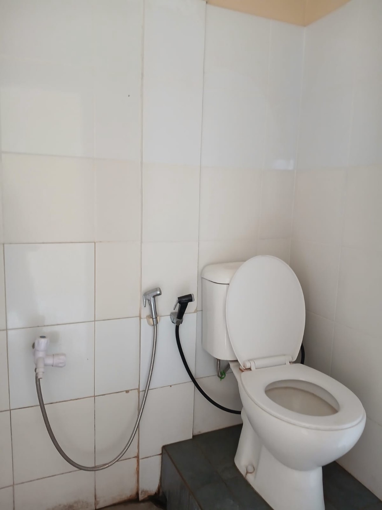 Di Sewa Ruko Siap Pakai  Lokasi Strategis @Pondok Aren, Tangeran Selatan