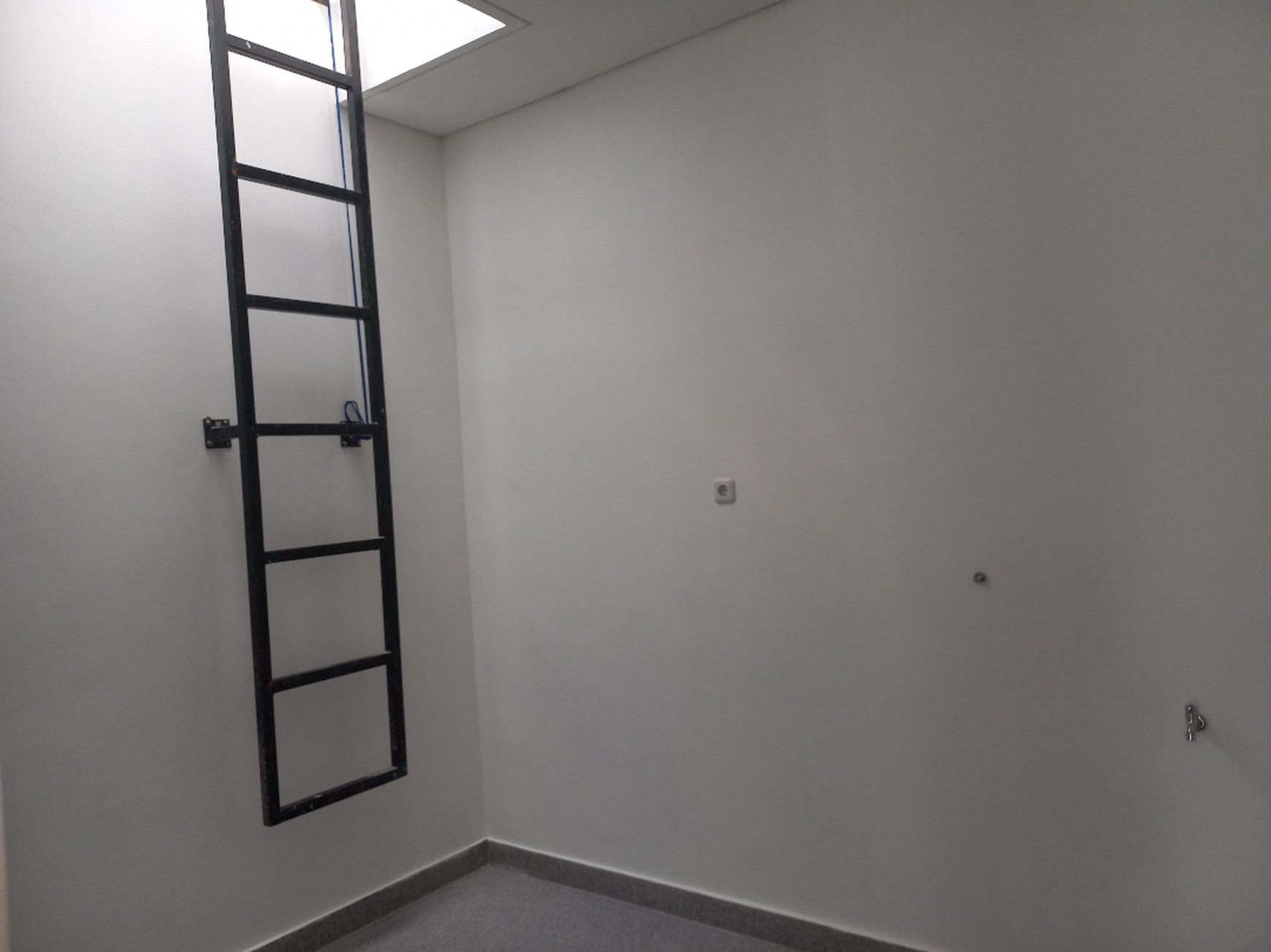 Rumah strategis di metland cibitung cluster barcelona cove