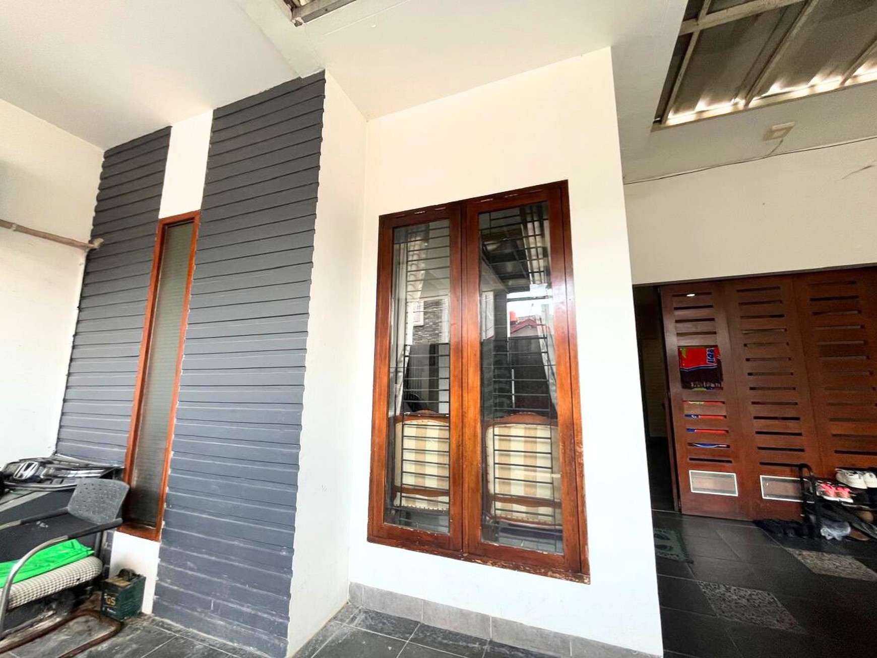 Rumah Minimalis 3 Lantai di Tebet Barat