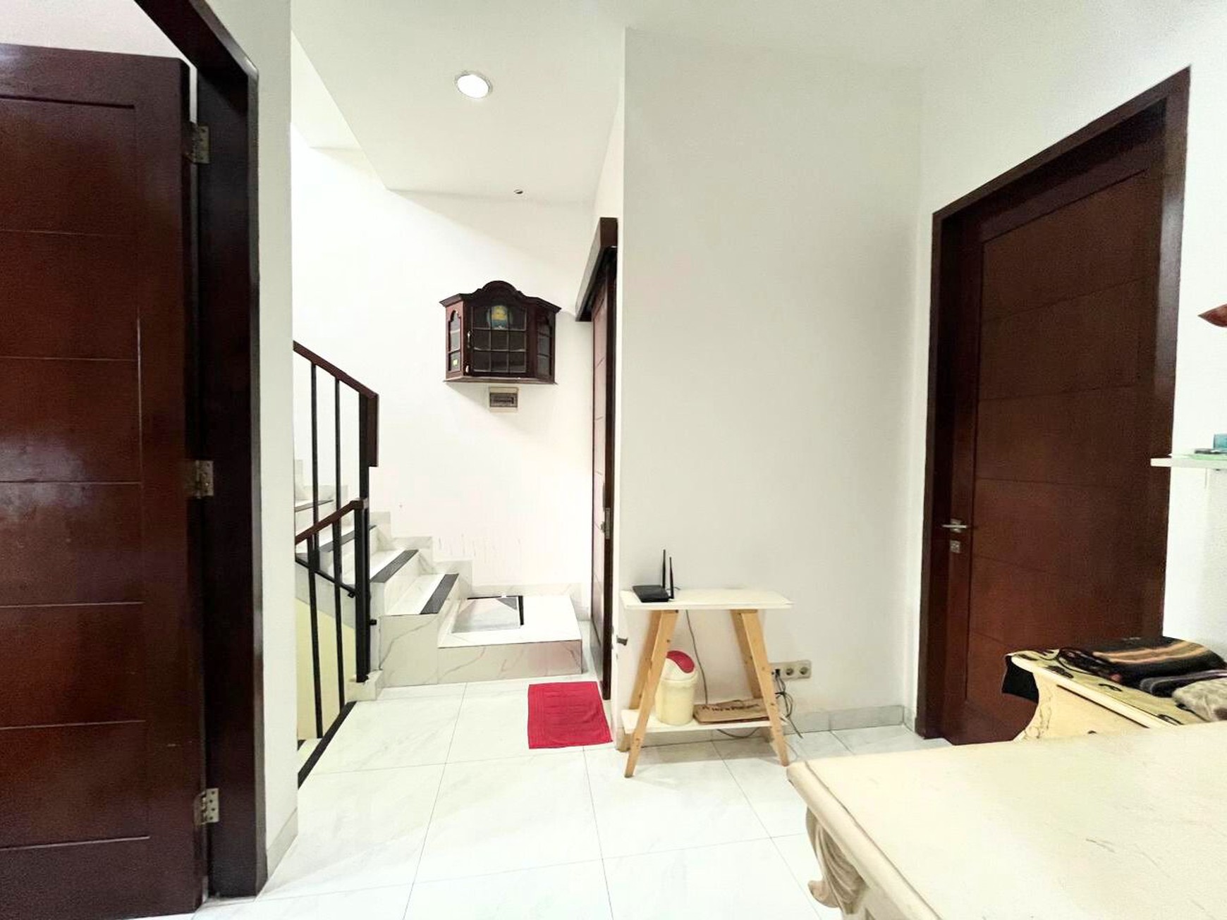 Rumah Minimalis 3 Lantai di Tebet Barat