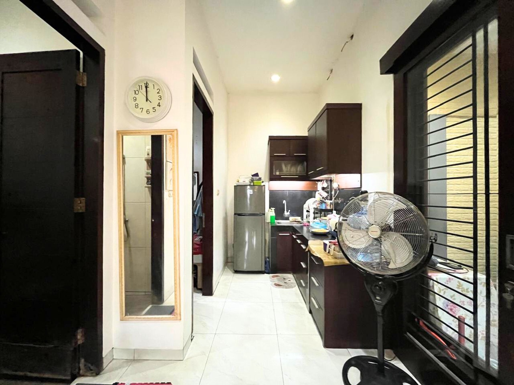 Rumah Minimalis 3 Lantai di Tebet Barat