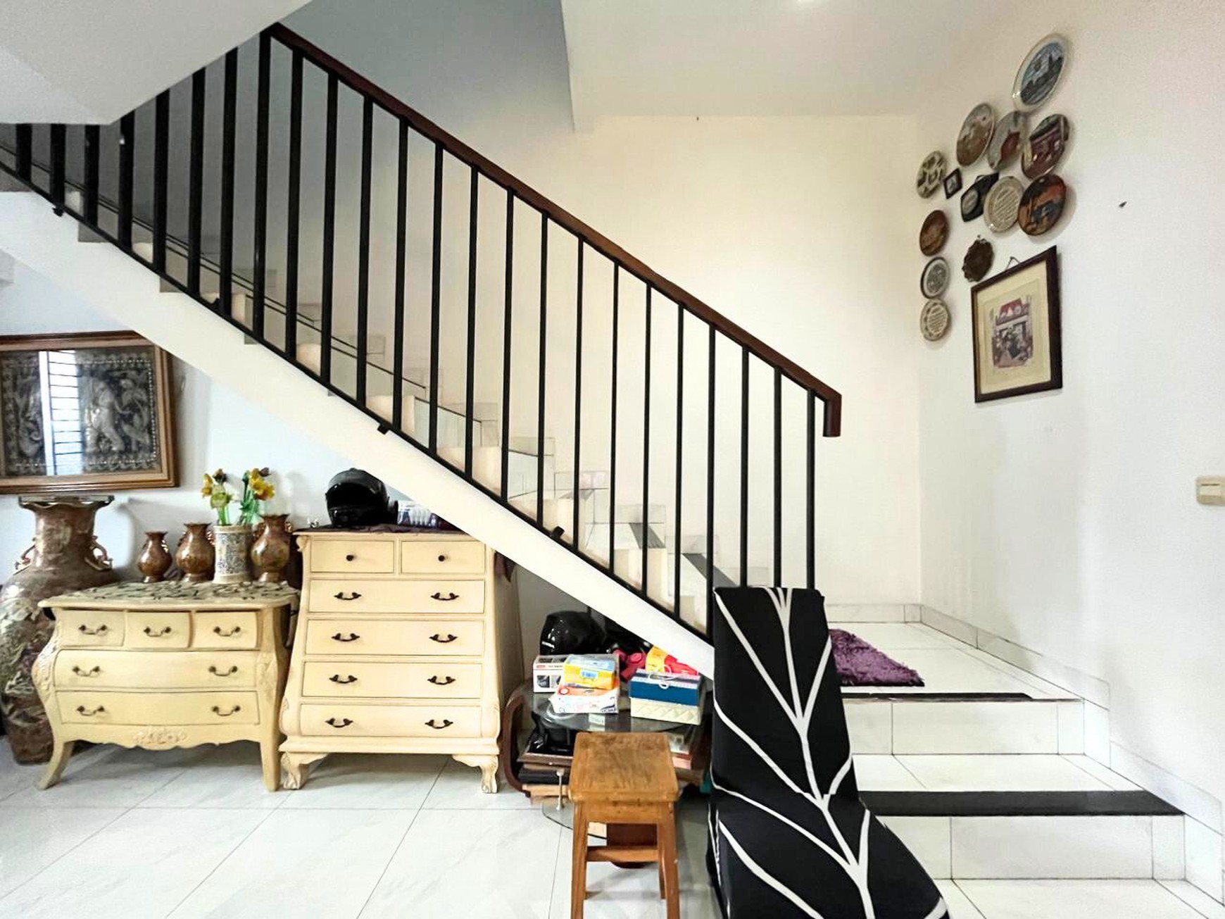 Rumah Minimalis 3 Lantai di Tebet Barat