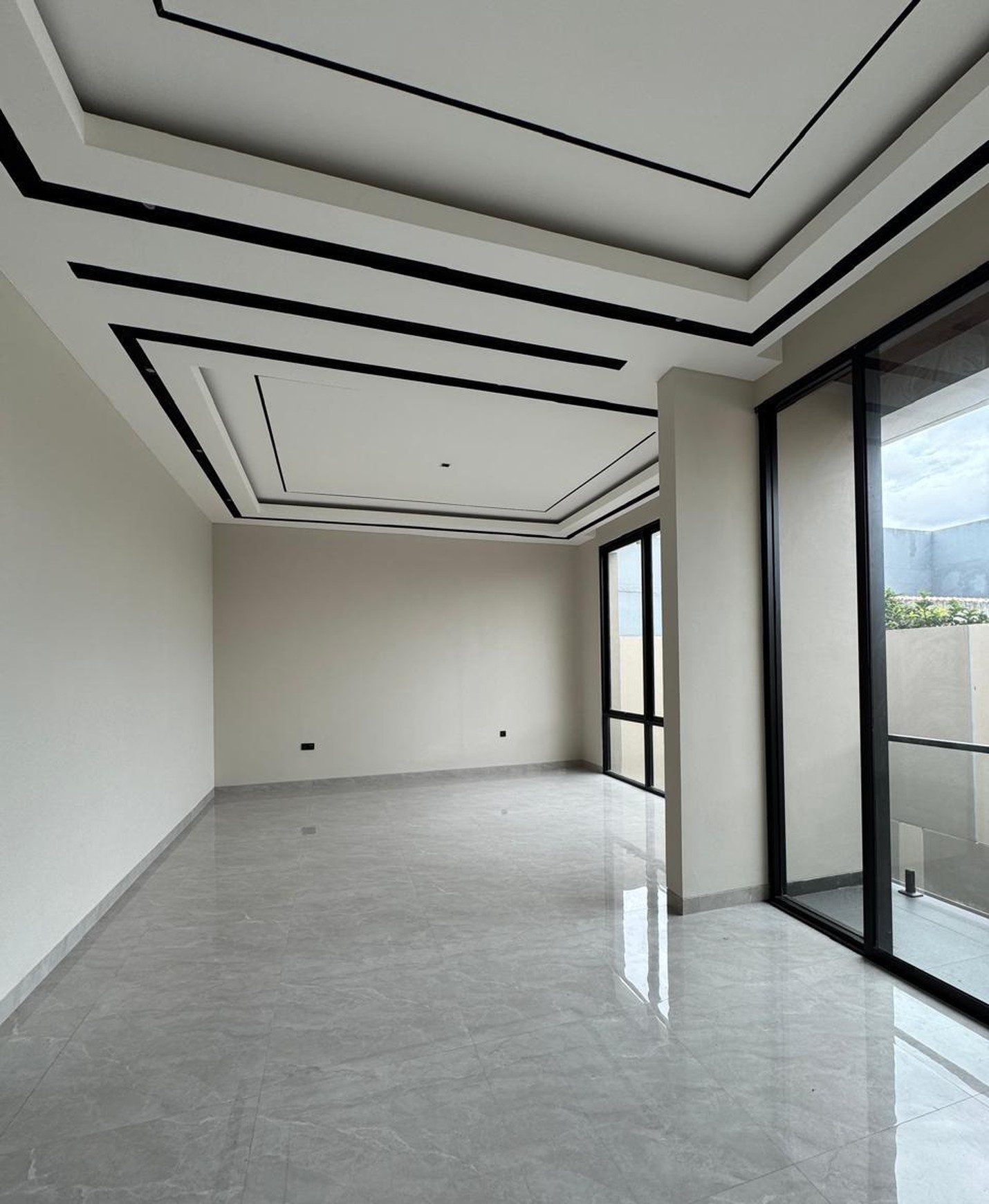 Dijual Rumah Mewah di Kawasan Senen Jakarta Pusat, Dilengkapi Rooftop City View dan Pool