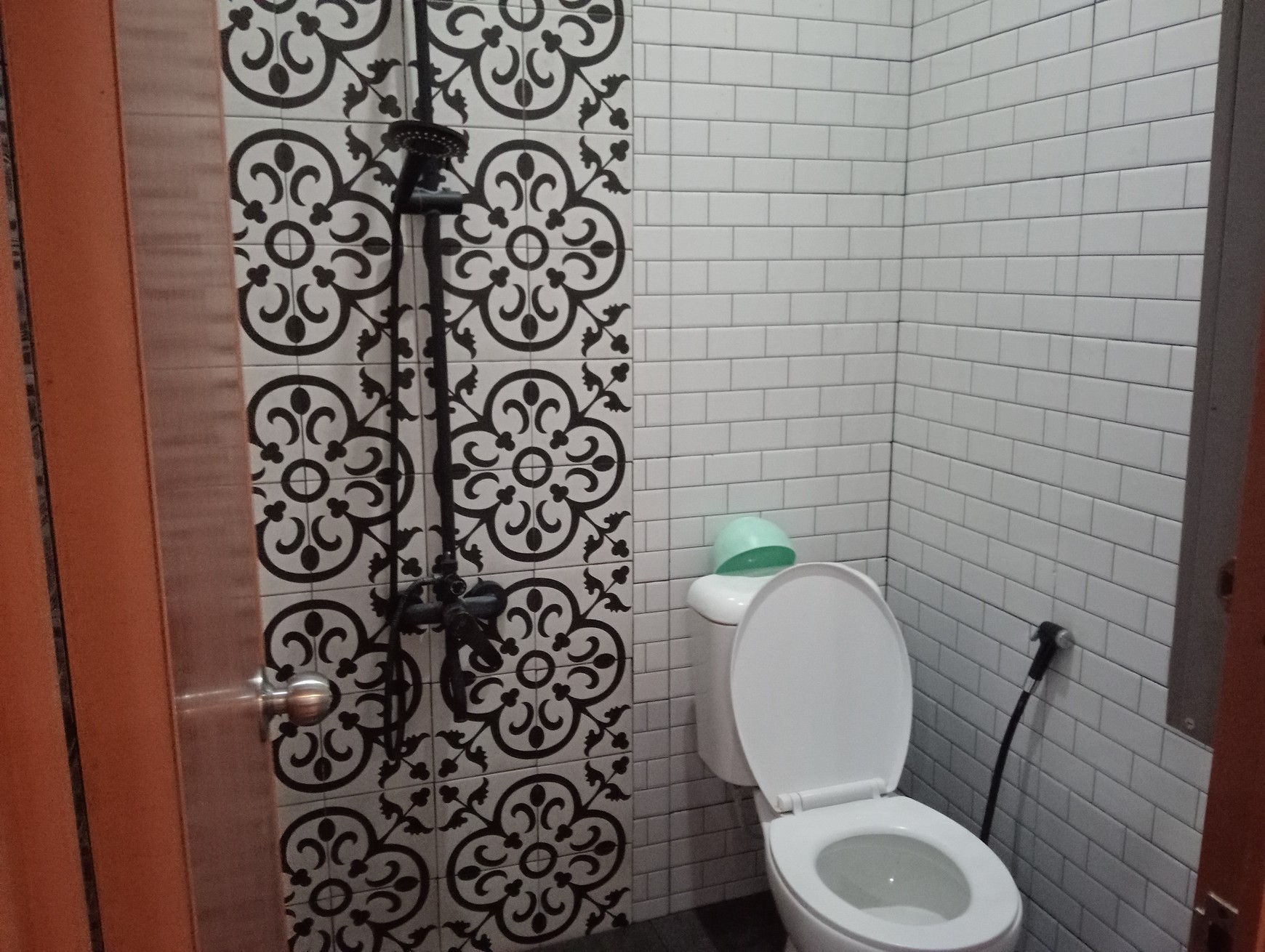 Cipayung, Siap Huni, Bebas Banjir, Bisa KPR, Nego