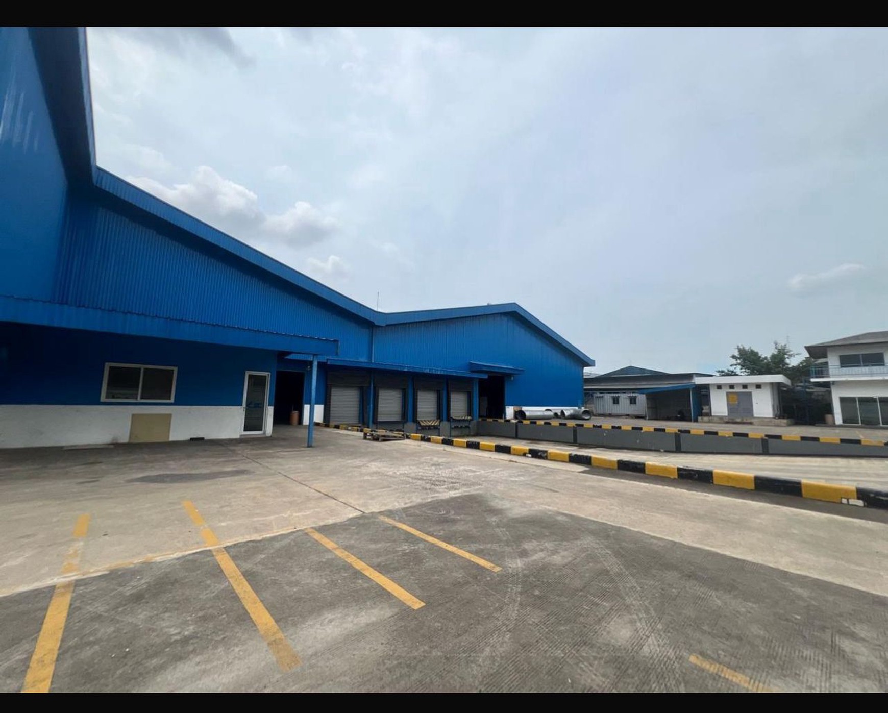 GUDANG SIAP PAKAI UNTUK PRODUKSI, LOKASI DI DELTA SILICON- LIPPO CIKARANG
