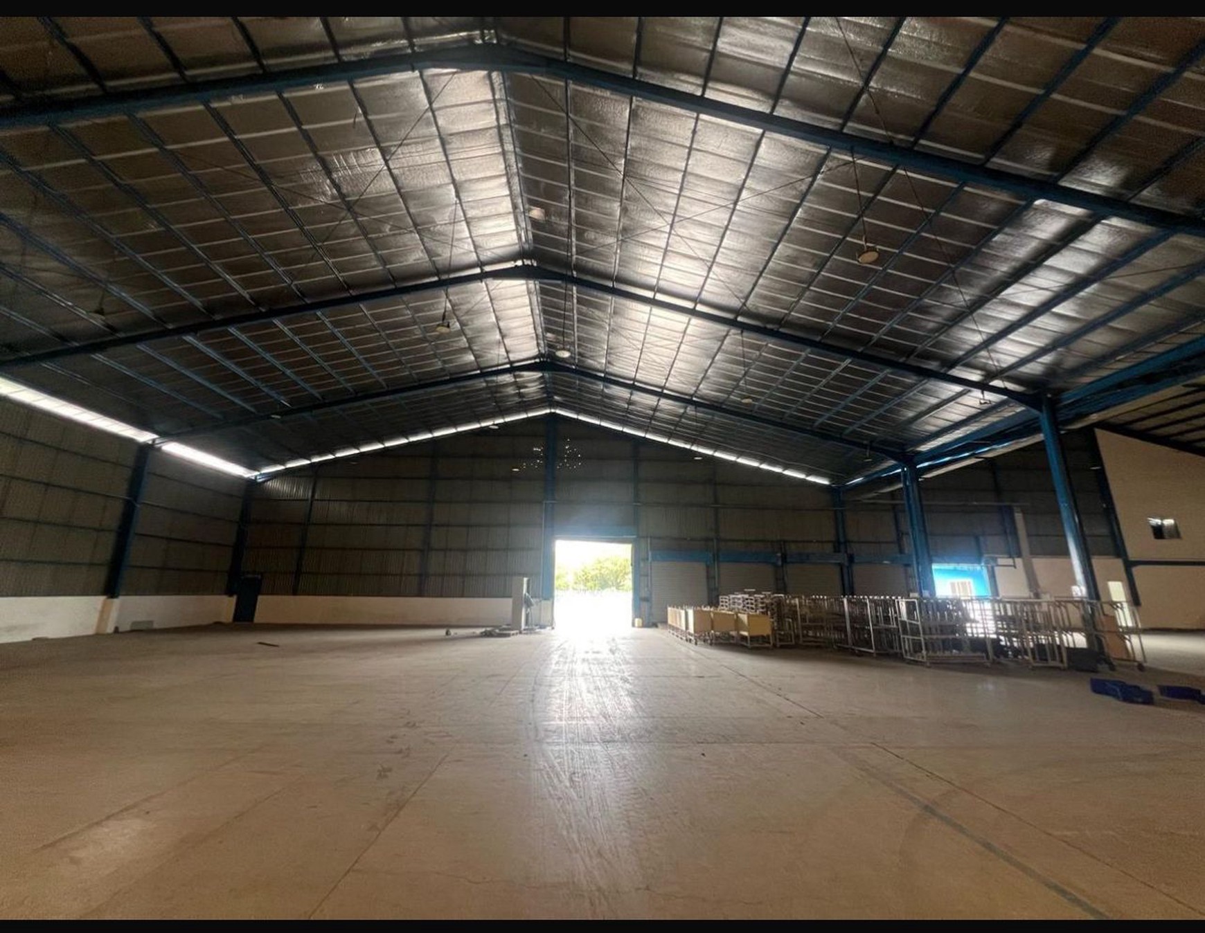 GUDANG SIAP PAKAI UNTUK PRODUKSI, LOKASI DI DELTA SILICON- LIPPO CIKARANG