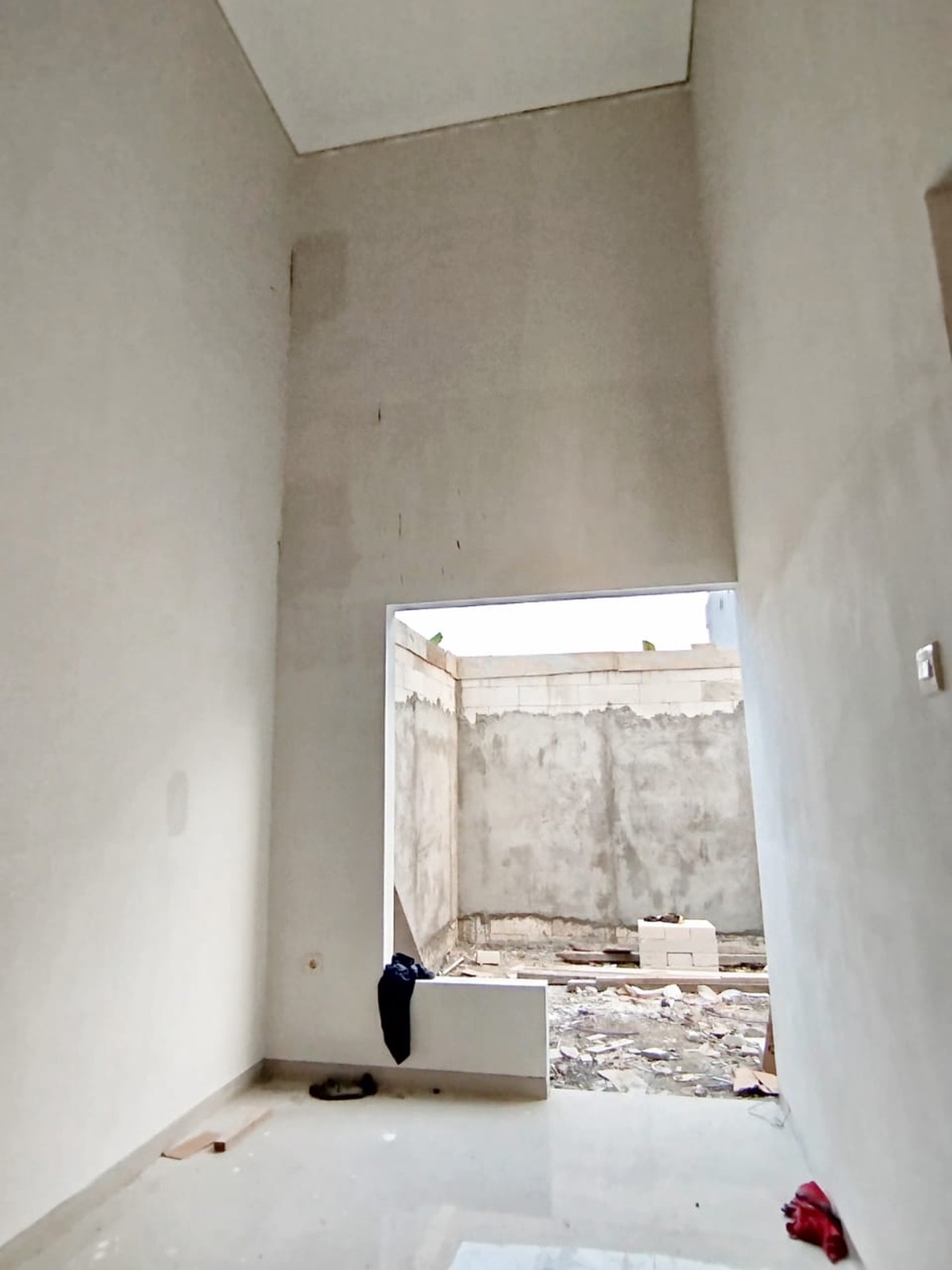 Rumah SHM Minimalis Medayu - Dekat Kampus & MERR, KPR OK!