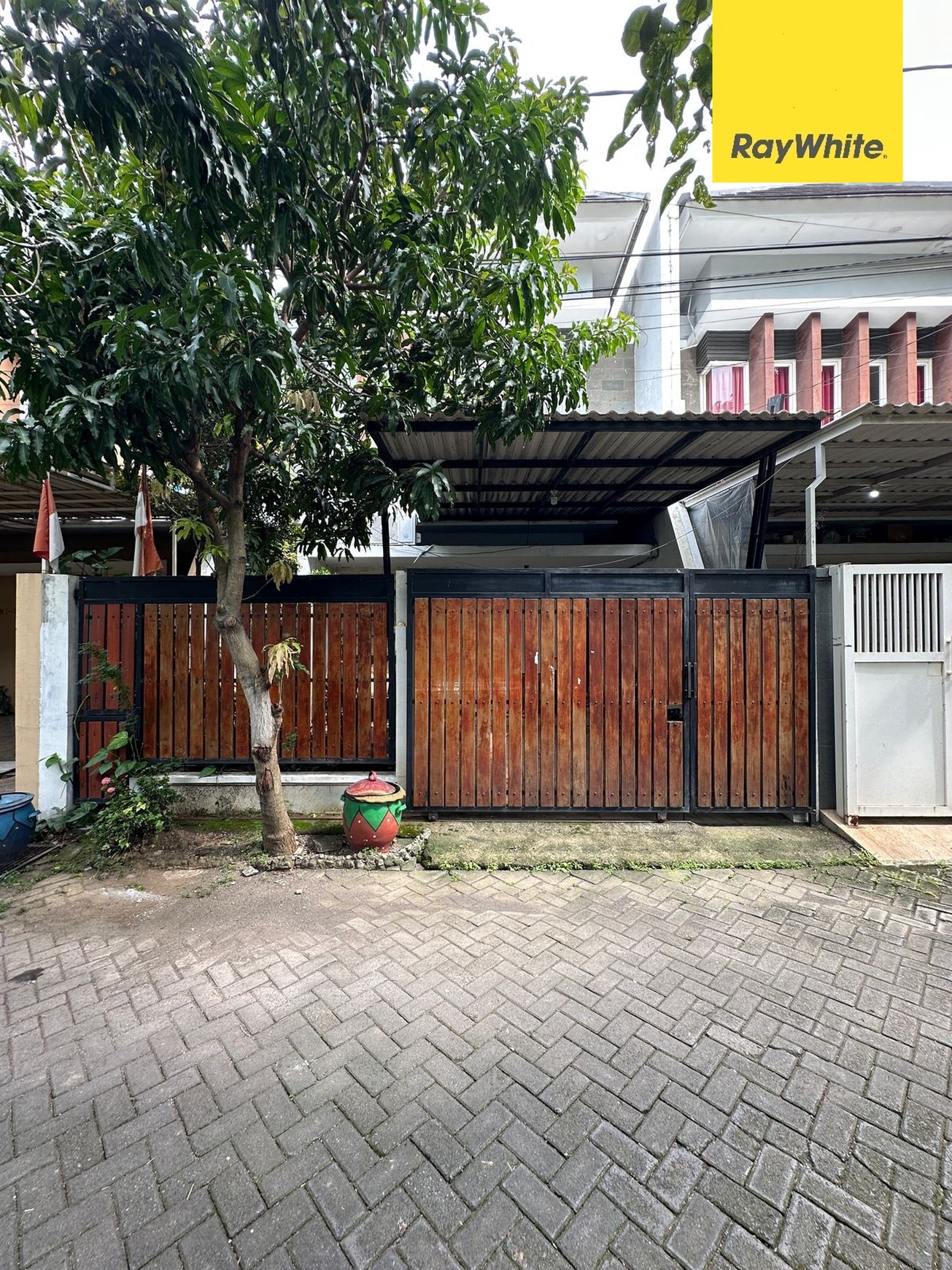 Dijual Aset Lelang Rumah Di Green Semanggi Mangrove Surabaya