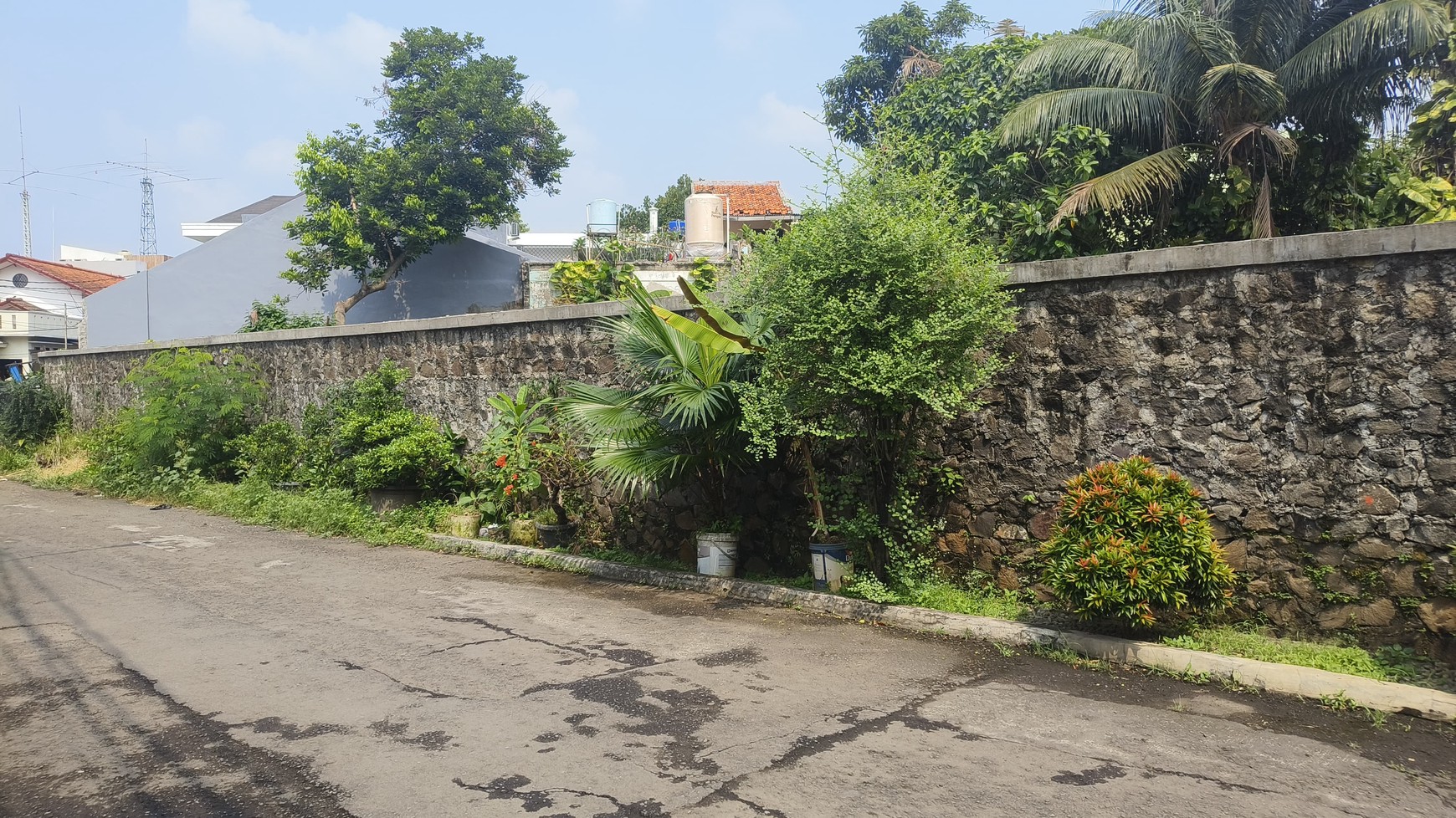 Tanah Kavling Dijual - Lokasi Strategis dan aman  