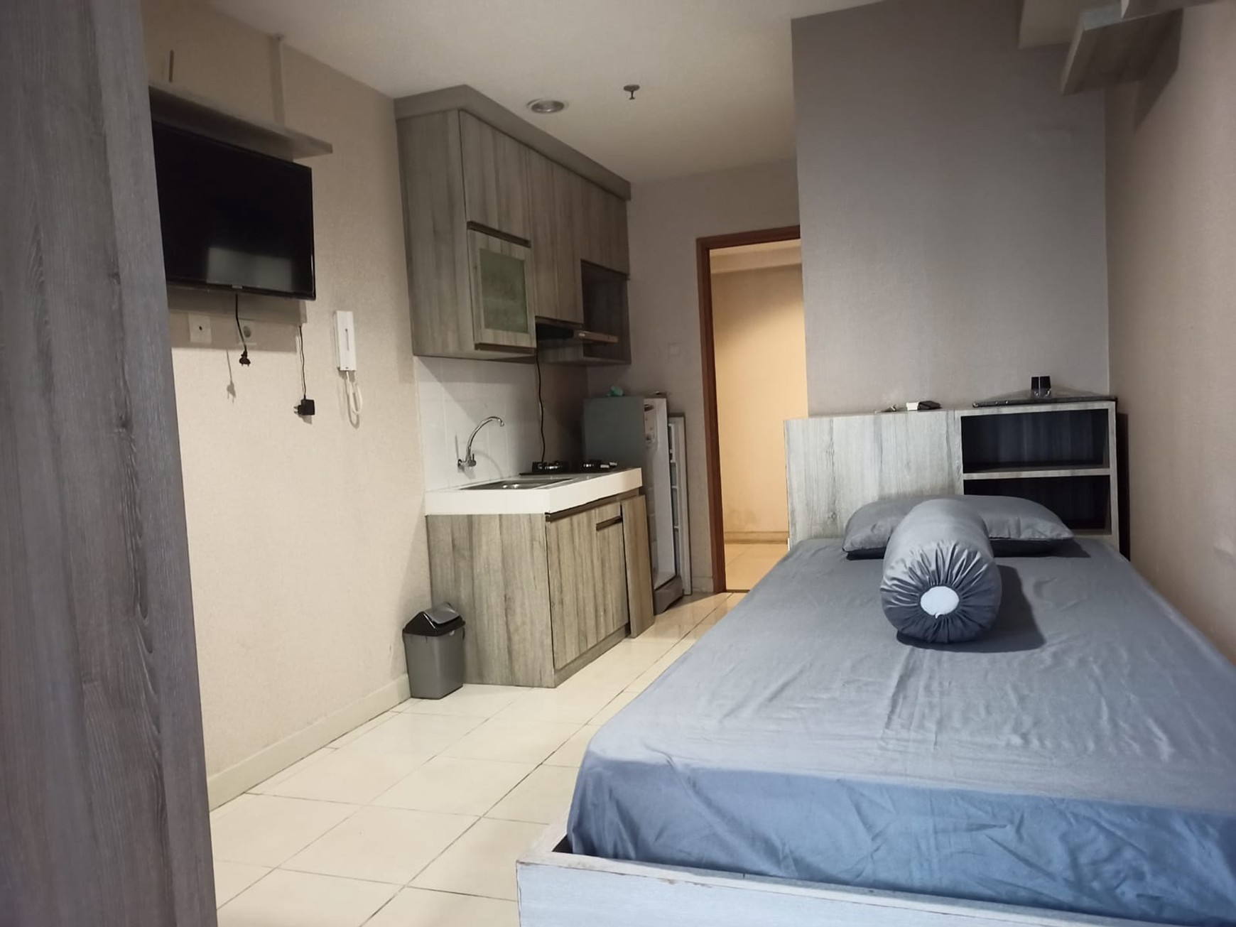 APARTMENT FOR SALE Cinere Bellevue Suites