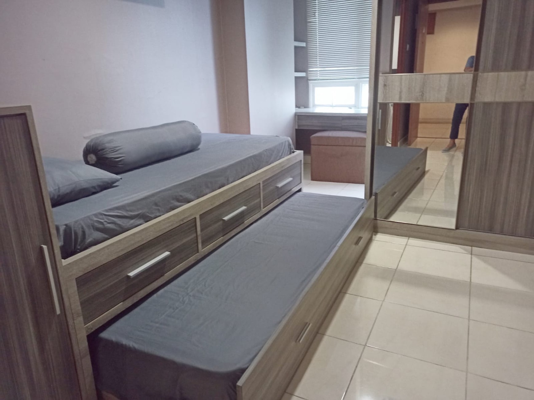 APARTMENT FOR SALE Cinere Bellevue Suites