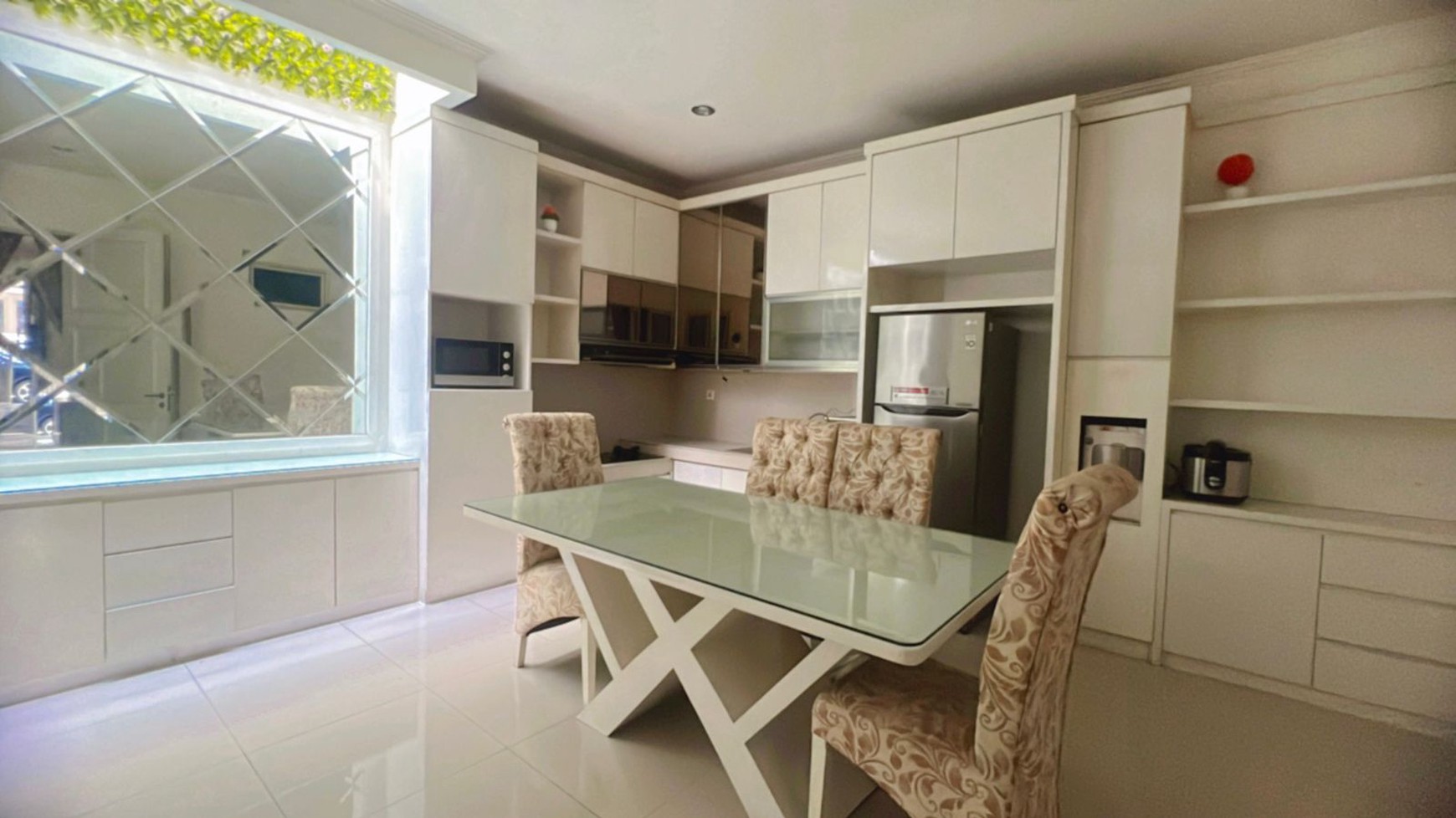 Ambrosia Lippo Cikarang - Rumah Keluarga Modern di Kawasan Elit!