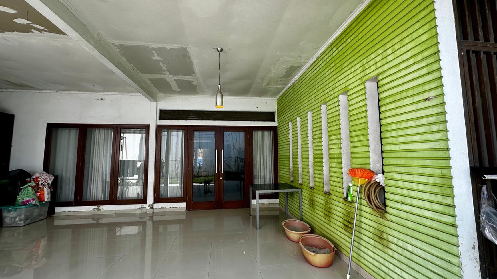 Dijual Rumah Tinggal Siap Huni Di Komplek  Depok Maharaja  