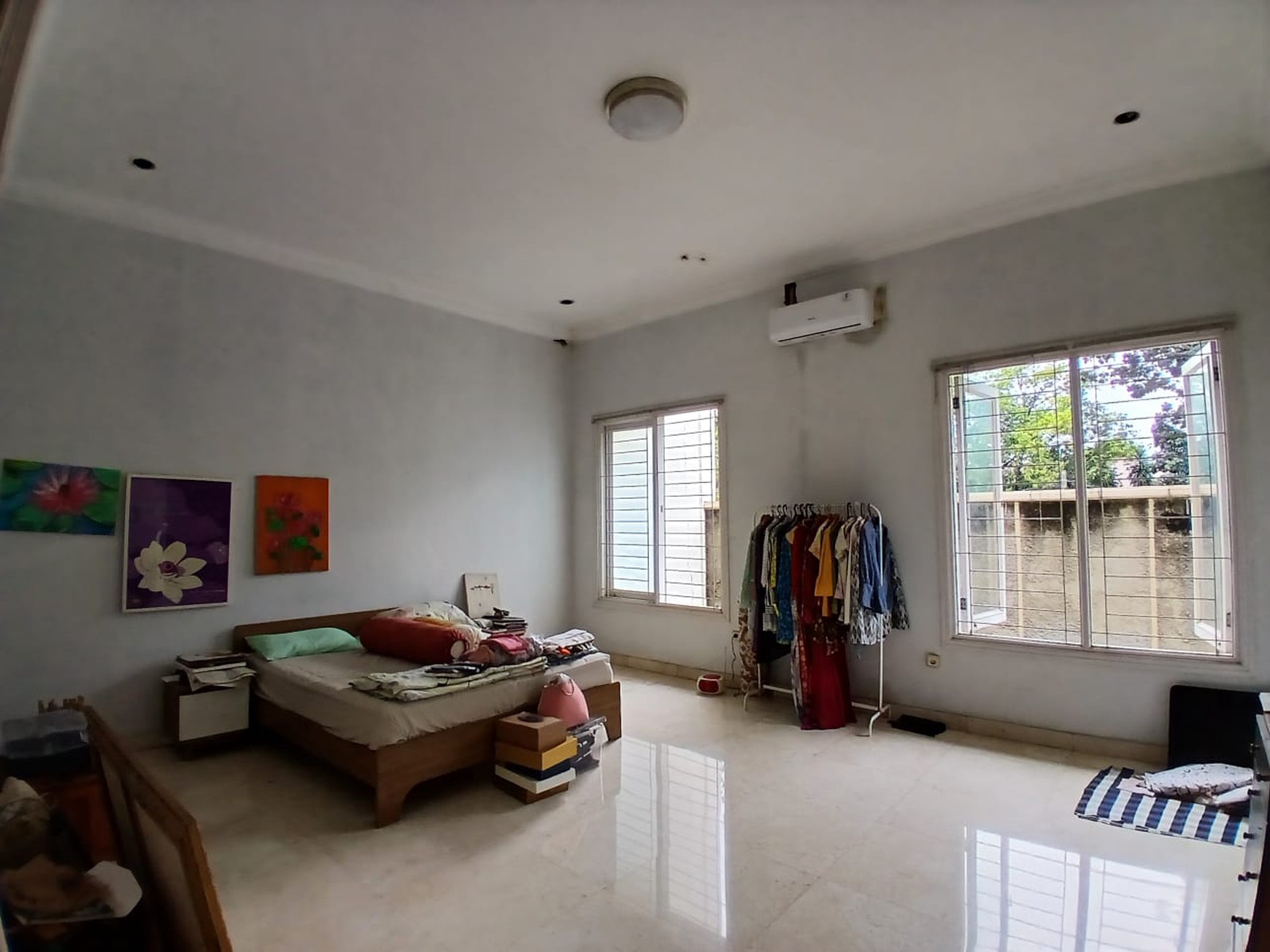 Dijual towhouse 2 tingkat di jalan Wijaya kusuma cilandak