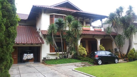 Dijual Cepat Rumah Mewah,ada kolam renang di Cipete Jakarta Selatan